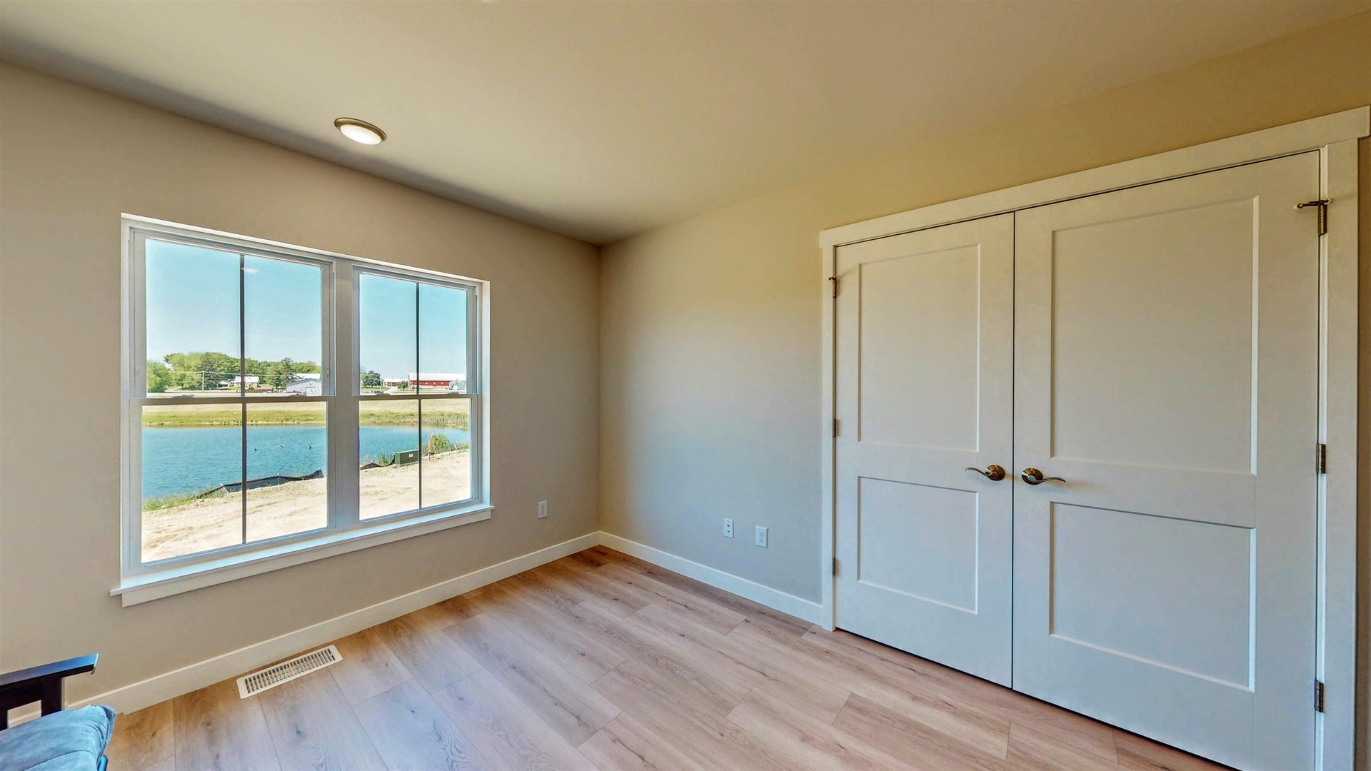 200 Settlers Drive, #212, Jefferson, WI 53549