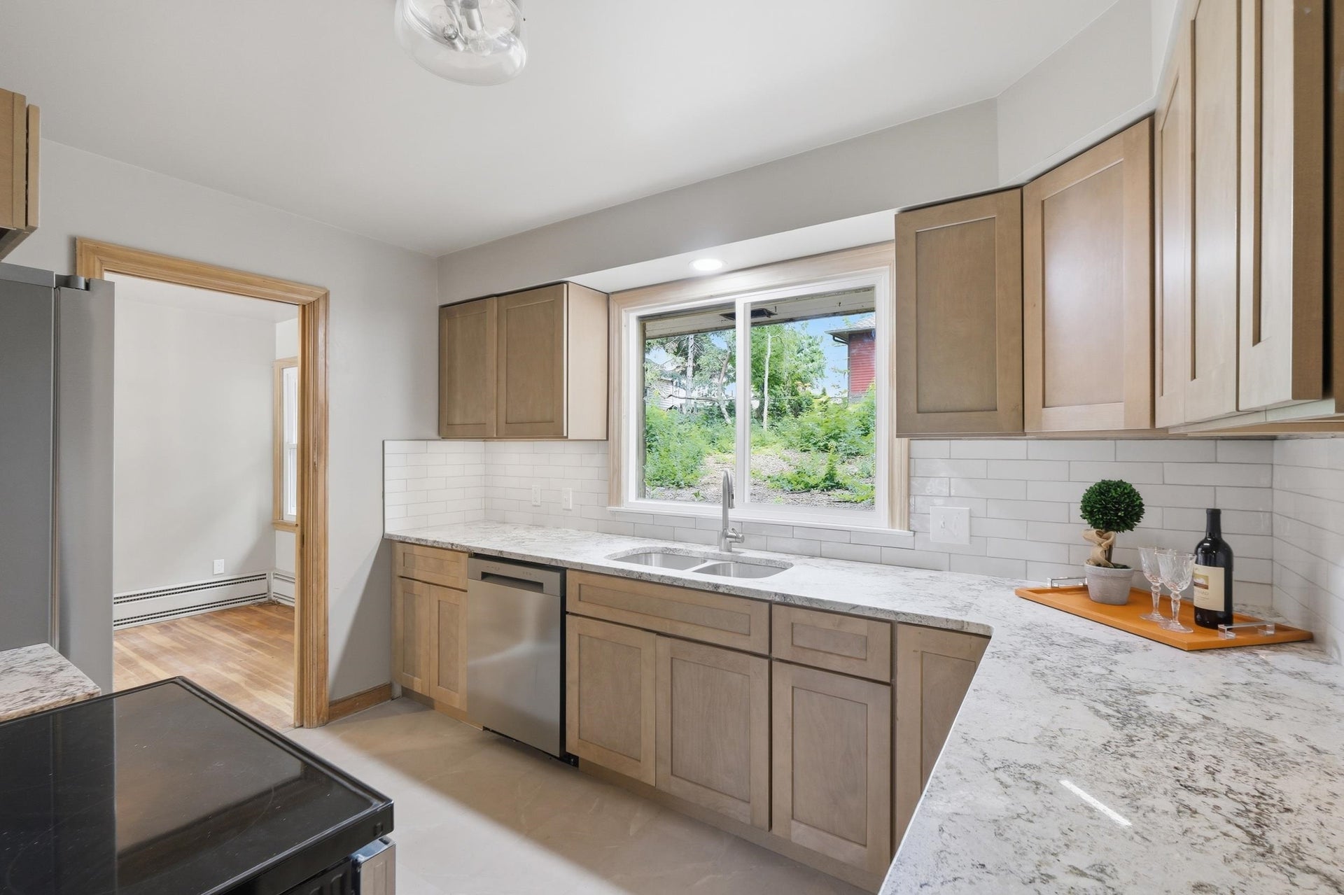 1305 E Johnson Street, Madison, WI 53703