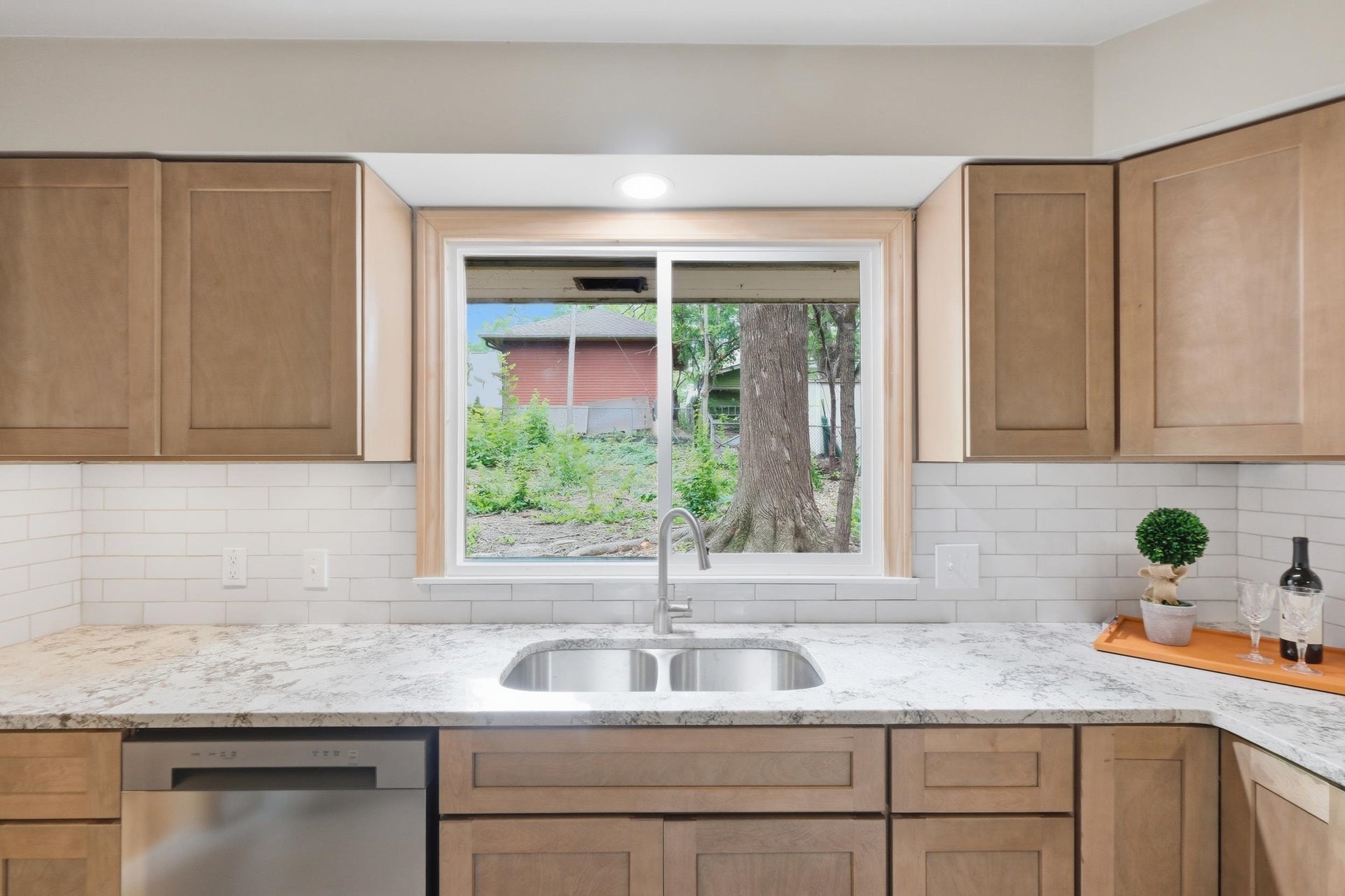 1305 E Johnson Street, Madison, WI 53703