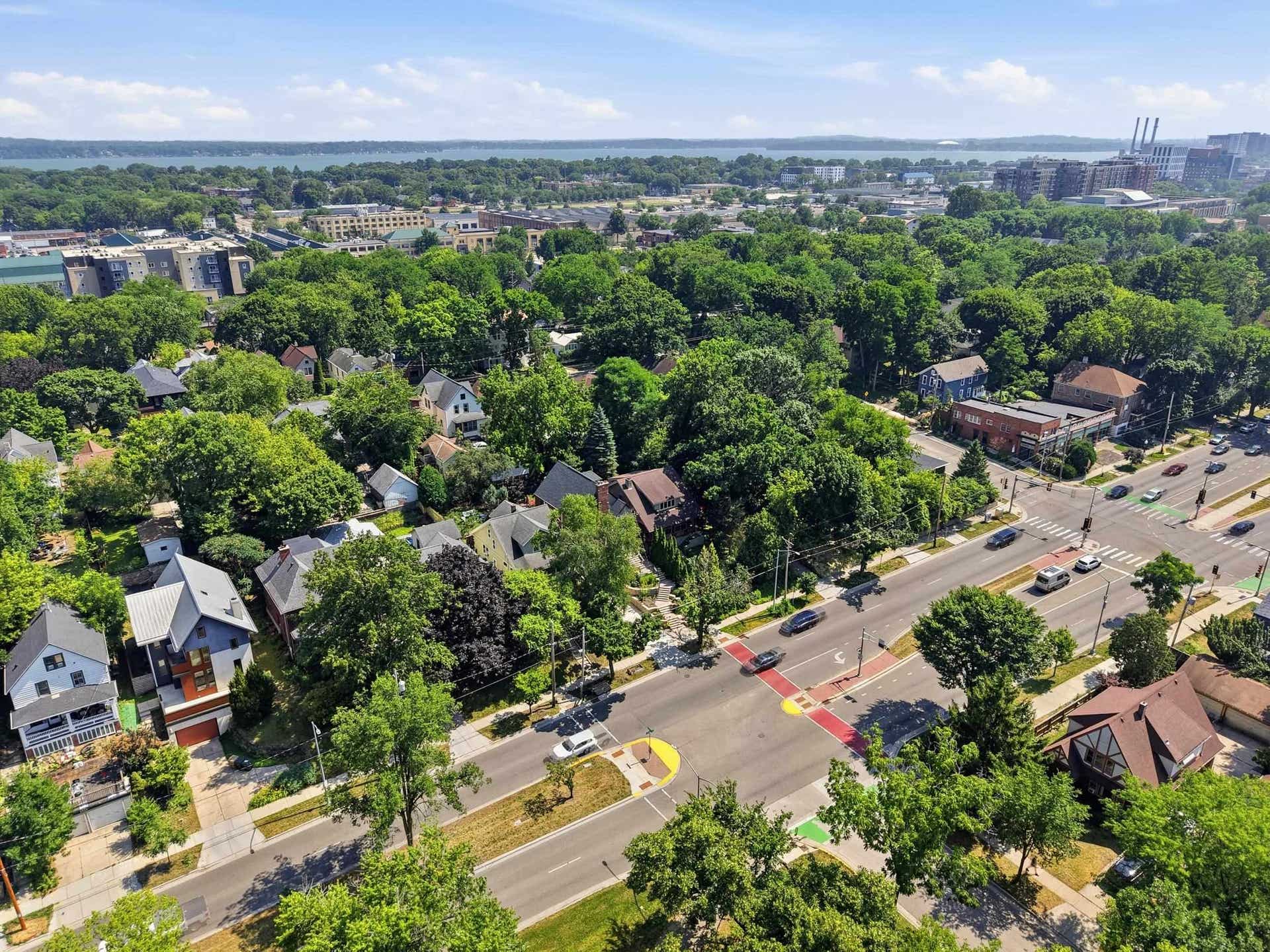 1305 E Johnson Street, Madison, WI 53703