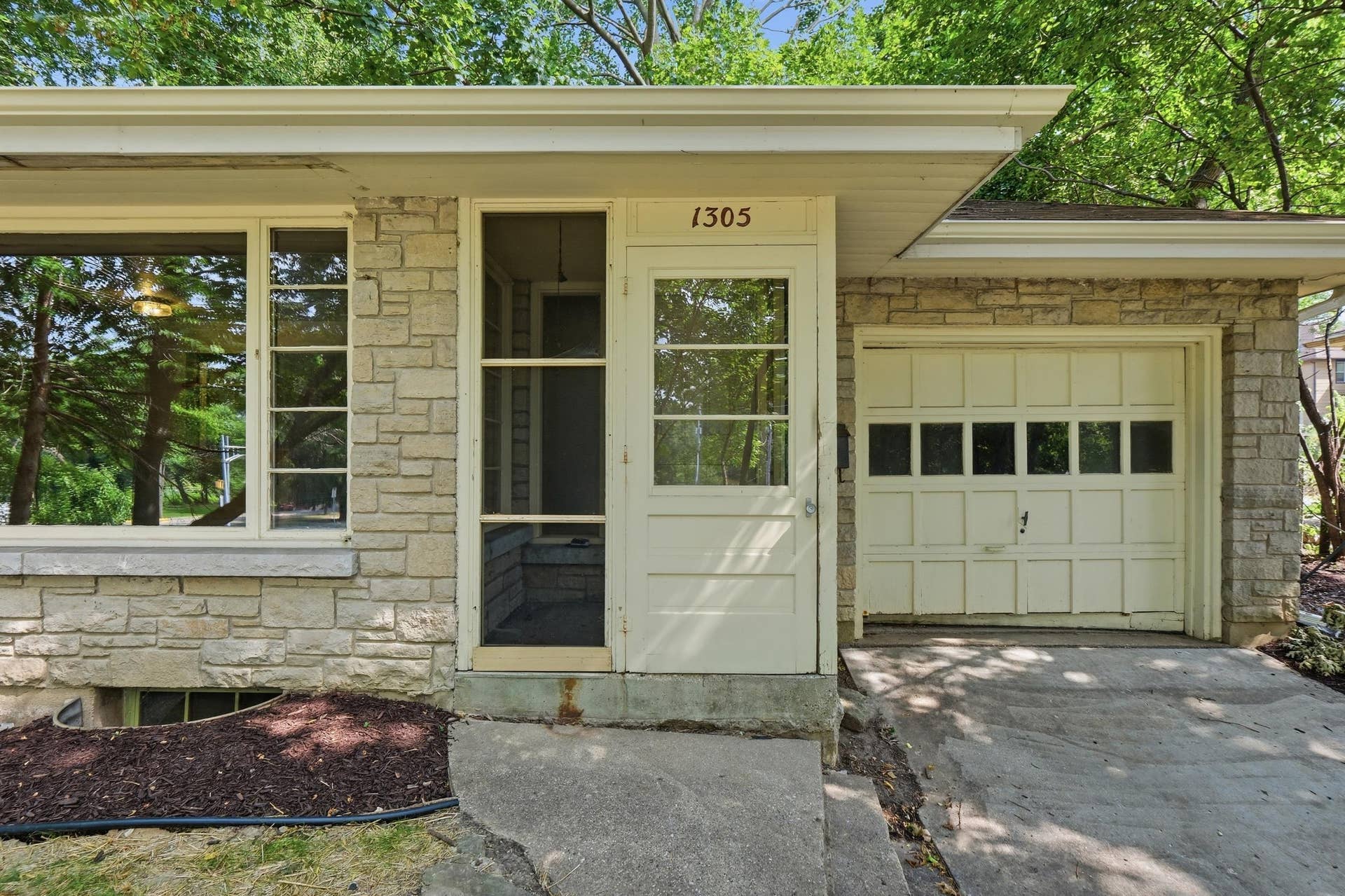 1305 E Johnson Street, Madison, WI 53703