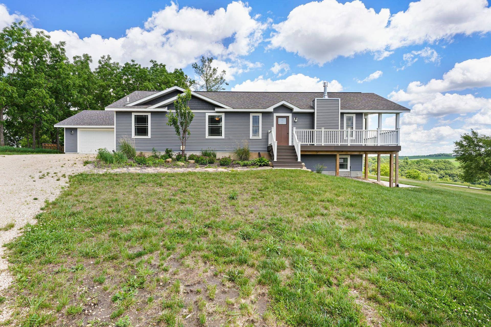 17958 Hidden Valley Lane, Argyle, WI 53504