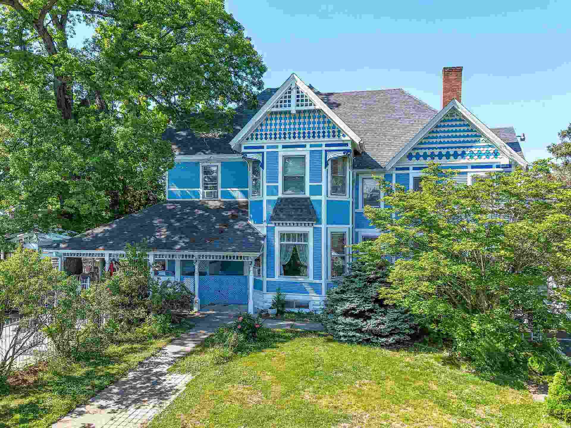 211 Wisconsin Avenue, Wisconsin Dells, WI 53965