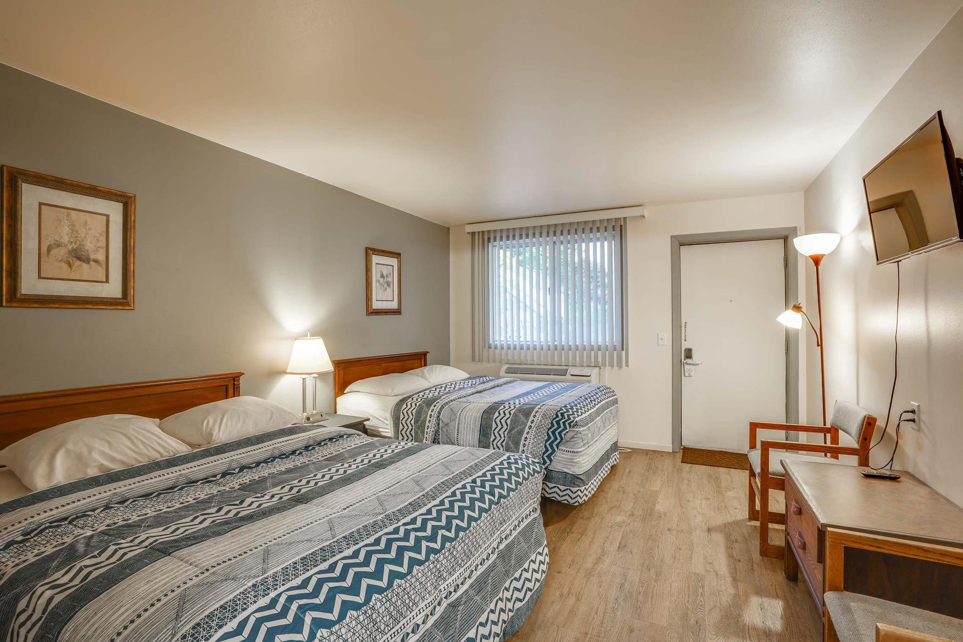 211 Wisconsin Avenue, Wisconsin Dells, WI 53965