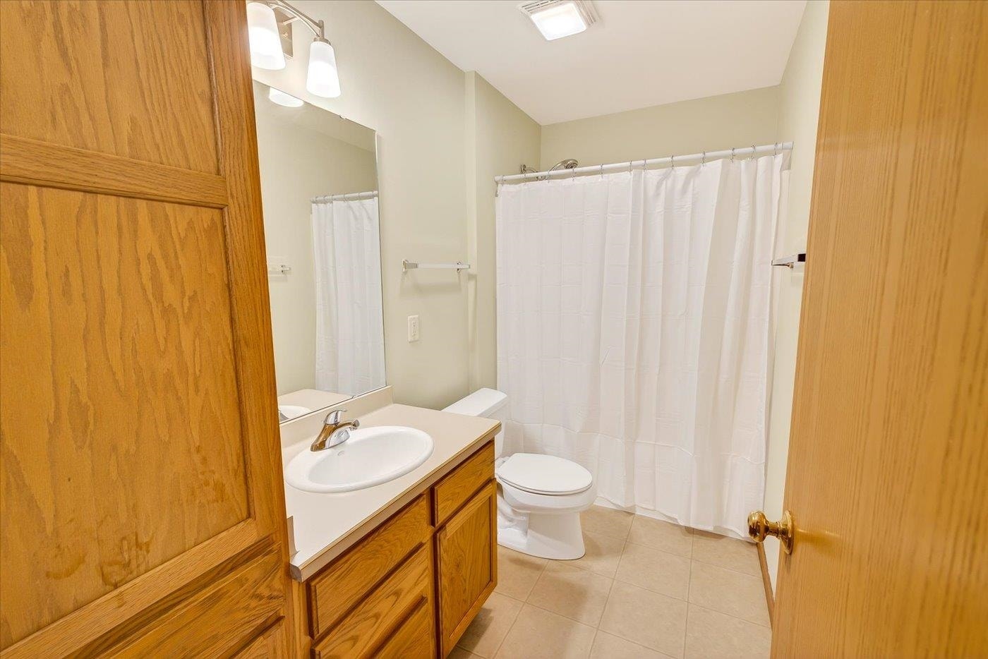 1331 Swordleaf Lane, Sun Prairie, WI 53590-4319