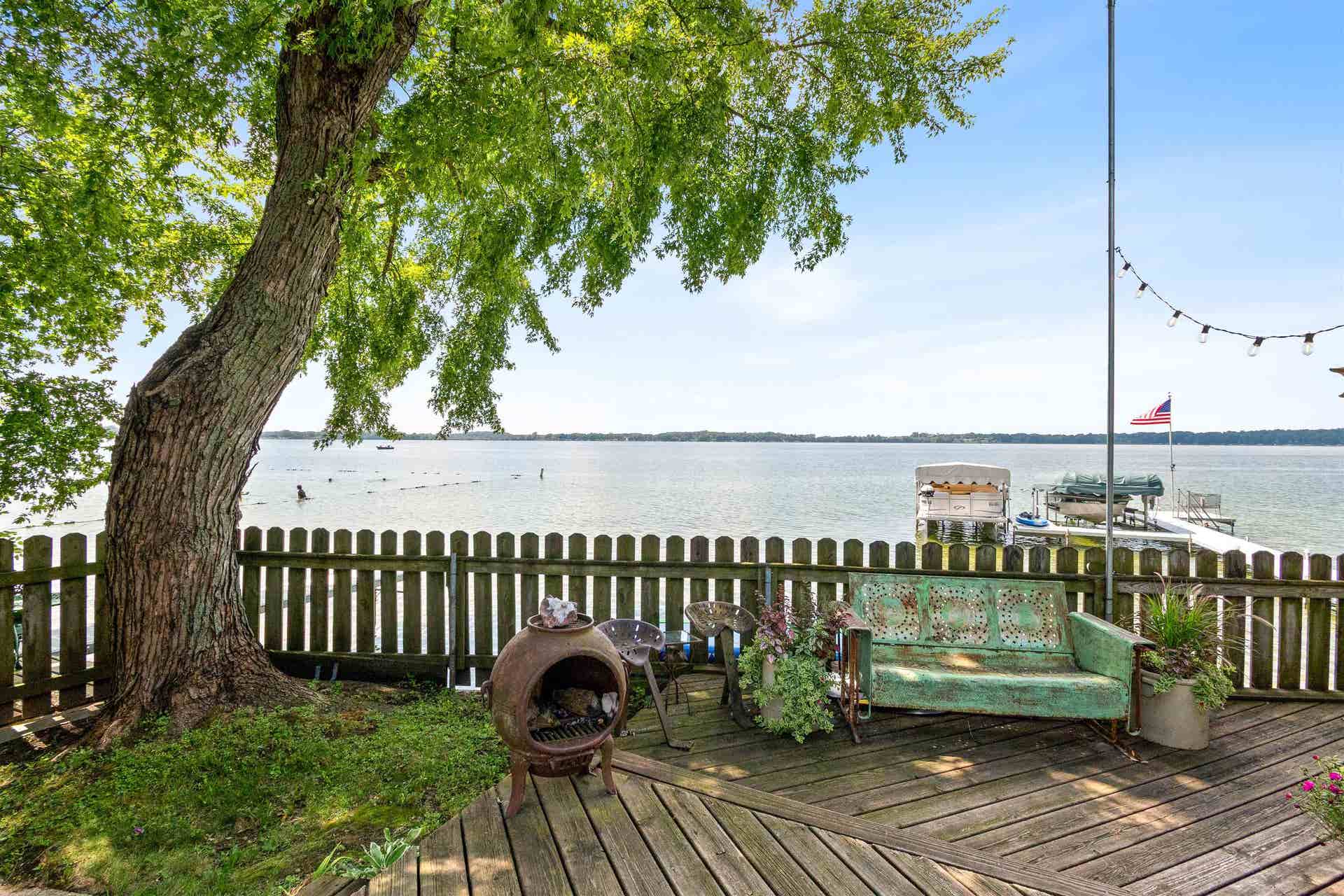 123 S Ferry Drive, Lake Mills, WI 53551