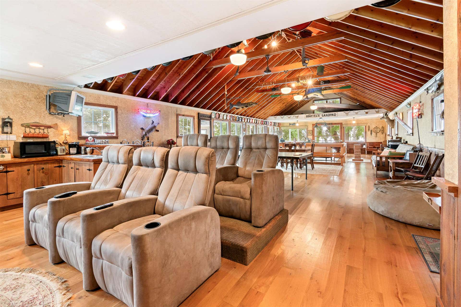 123 S Ferry Drive, Lake Mills, WI 53551