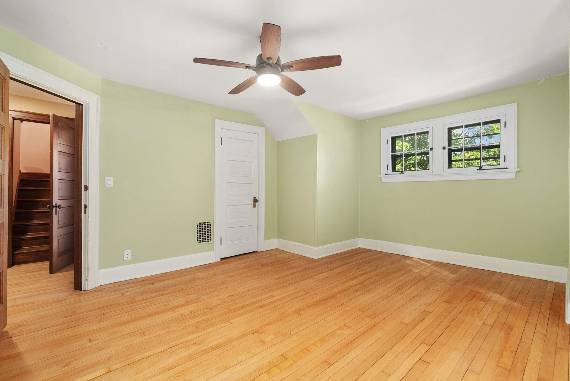 2221 Keyes Avenue, Madison, WI 53711