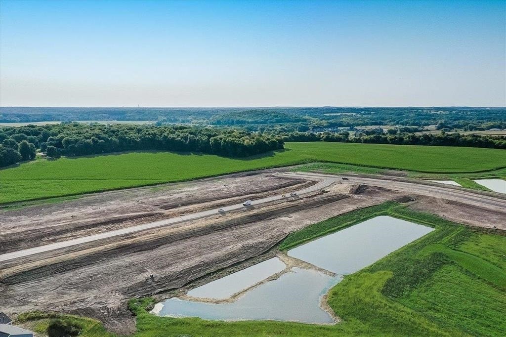 L436 4042 Whistle Rock, Windsor, WI 53532