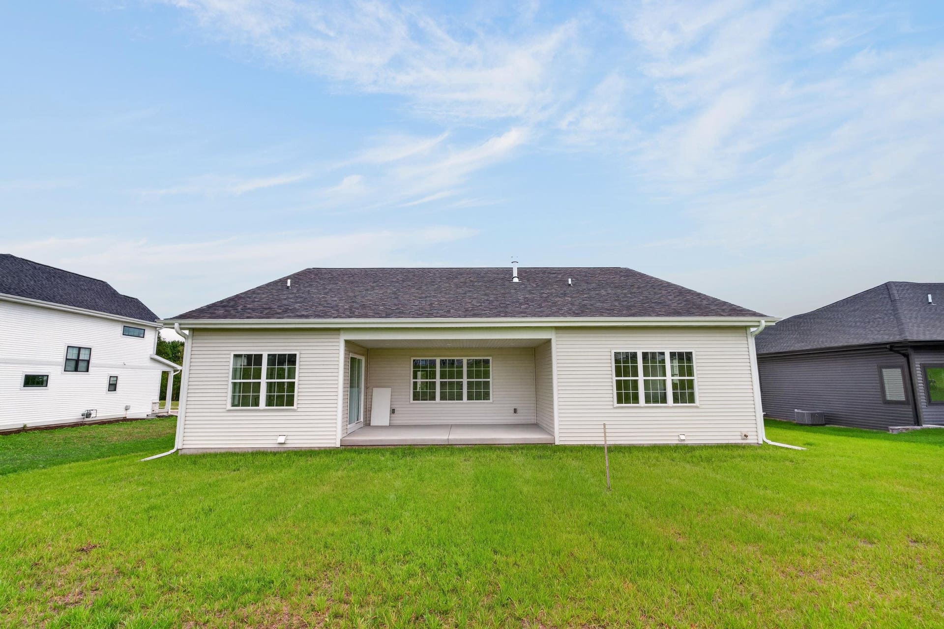 2017 Wellington Place, Cottage Grove, WI 53527