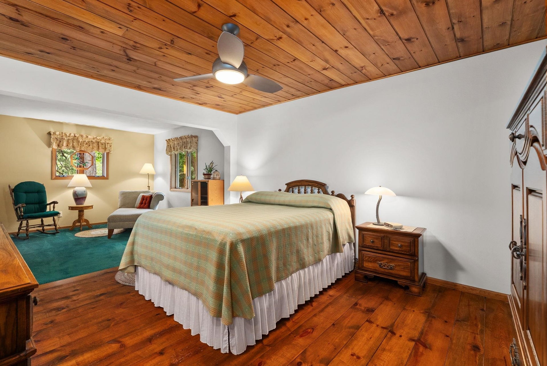 6460 Cooke Road, Mazomanie, WI 53560-9798
