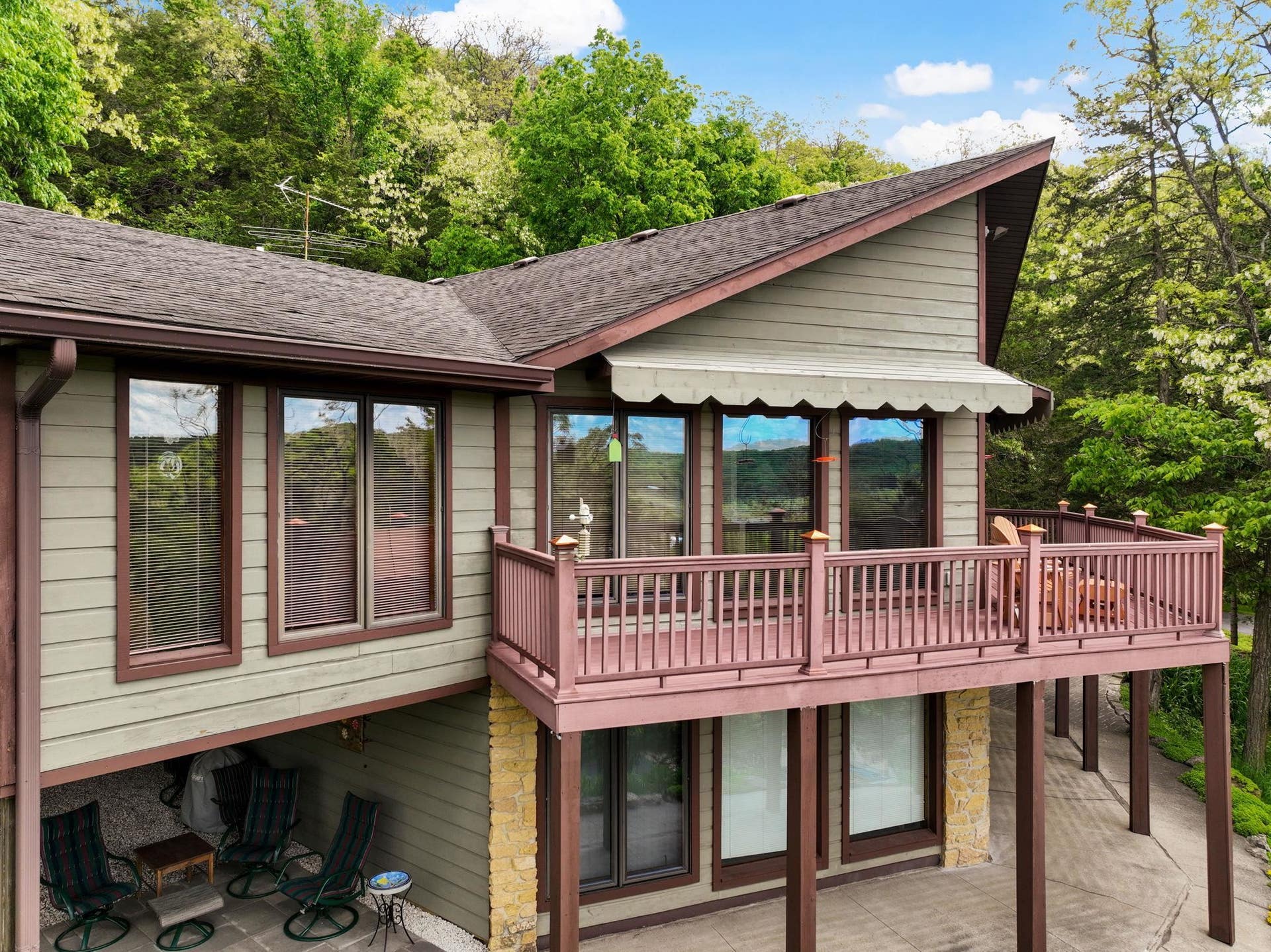 6460 Cooke Road, Mazomanie, WI 53560-9798