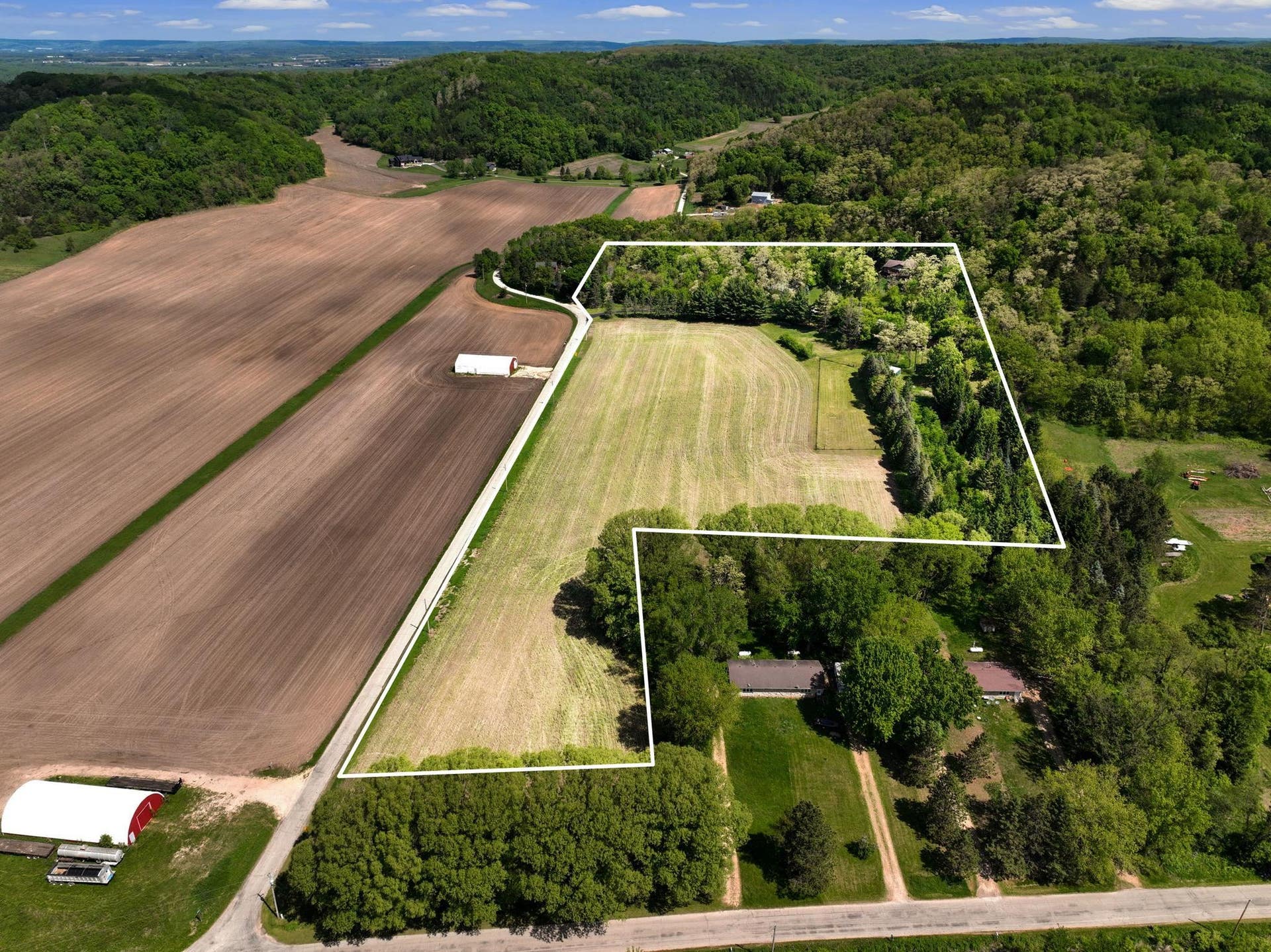 6460 Cooke Road, Mazomanie, WI 53560-9798