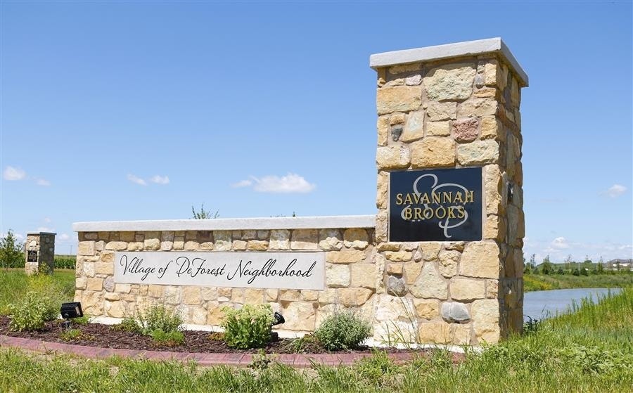6285 Ronald Reagan Drive, Deforest, WI 53532