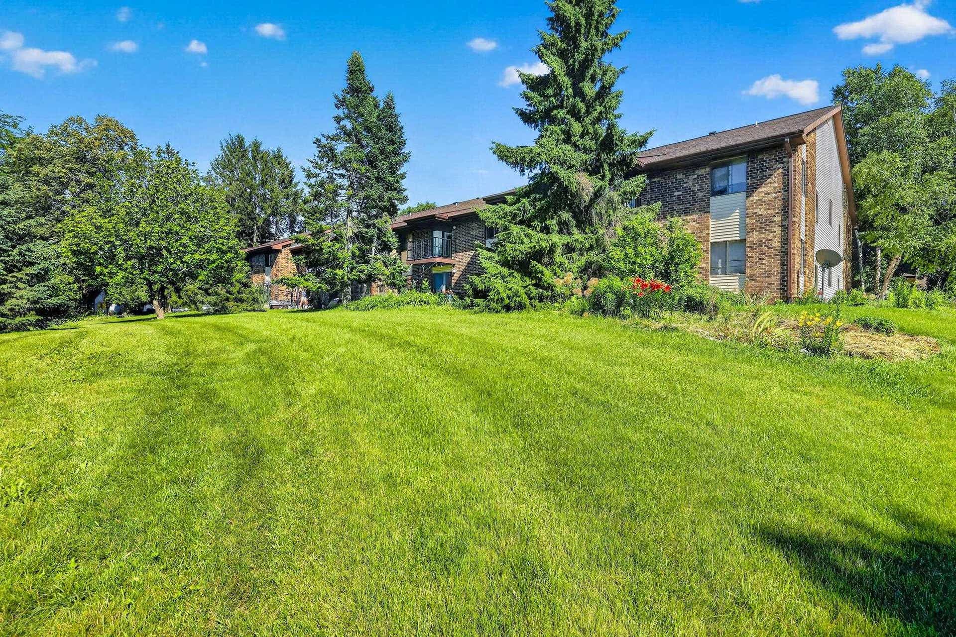 1034 S Sunnyvale Lane, #G, Madison, WI 53713