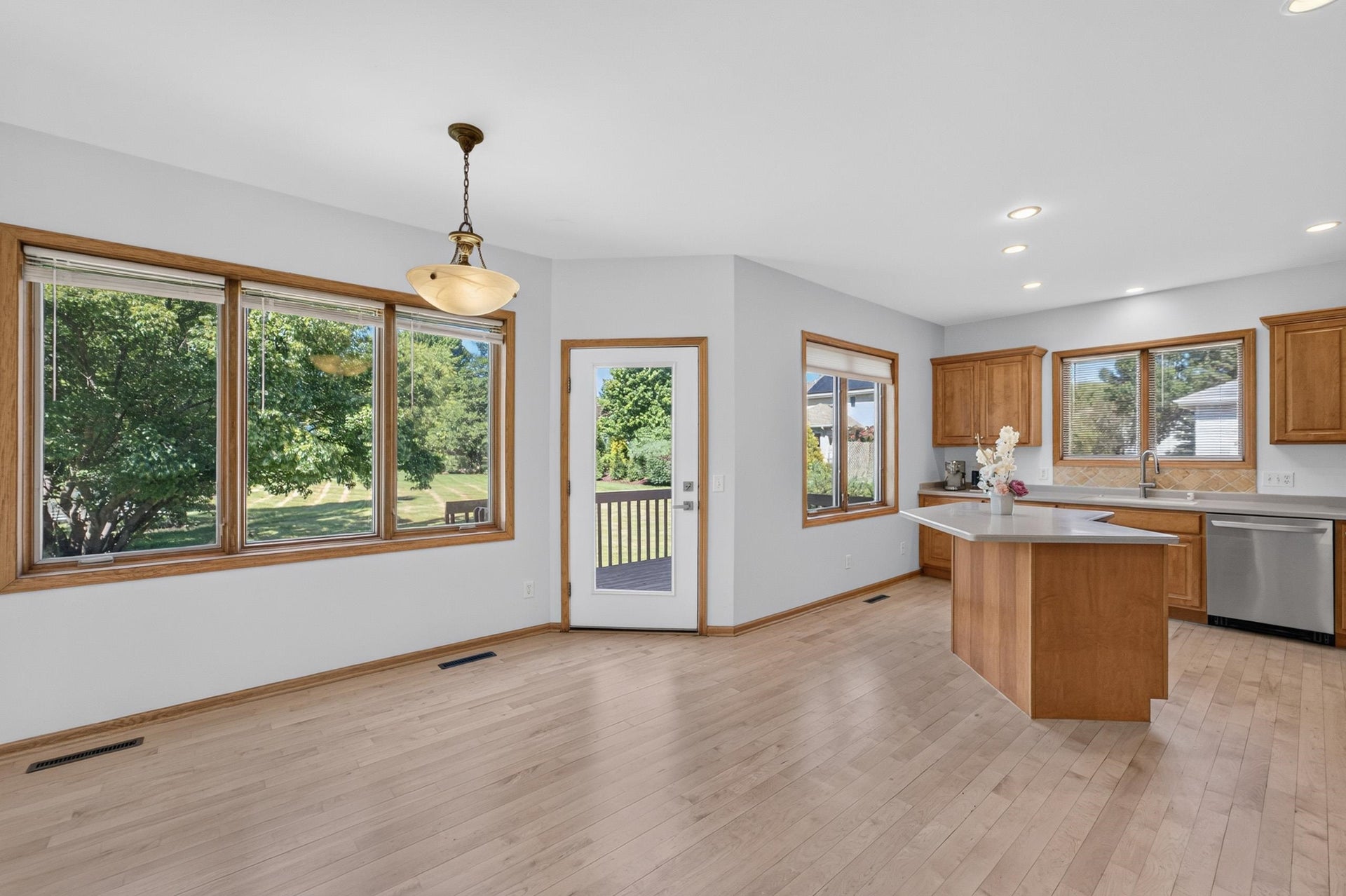 8701 Nelson Crossing, Madison, WI 53593