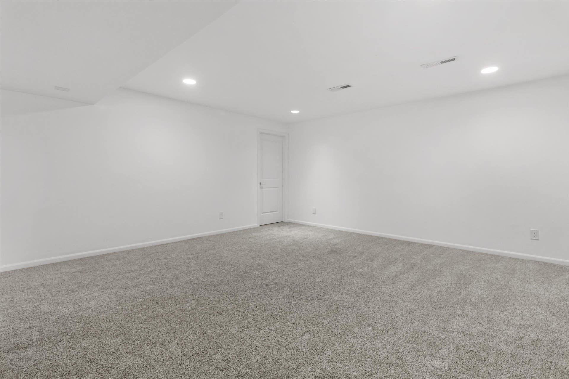 17 Rustling Birch Court, Madison, WI 53593