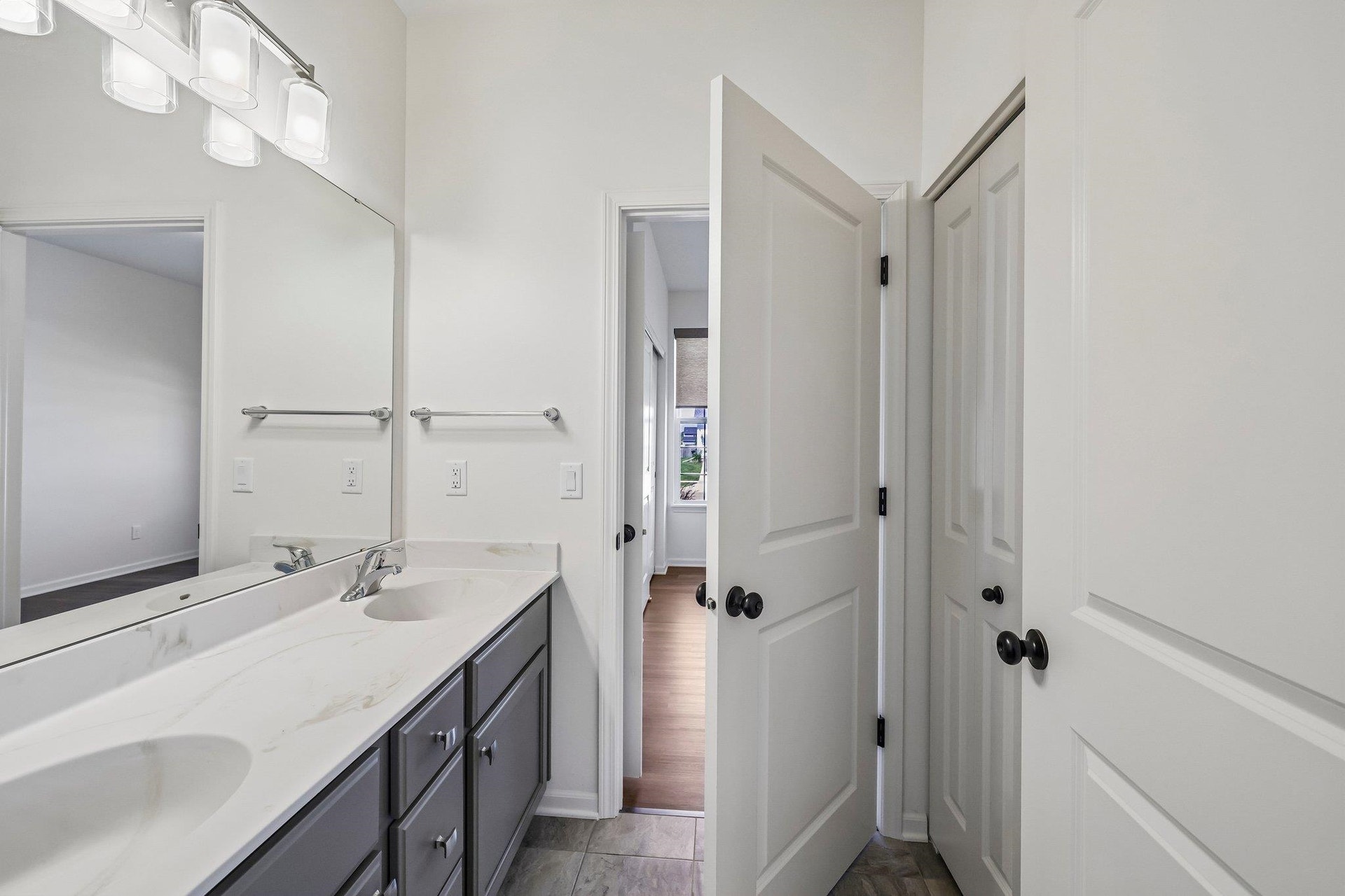 2725 Wayfair Street, Fitchburg, WI 53719