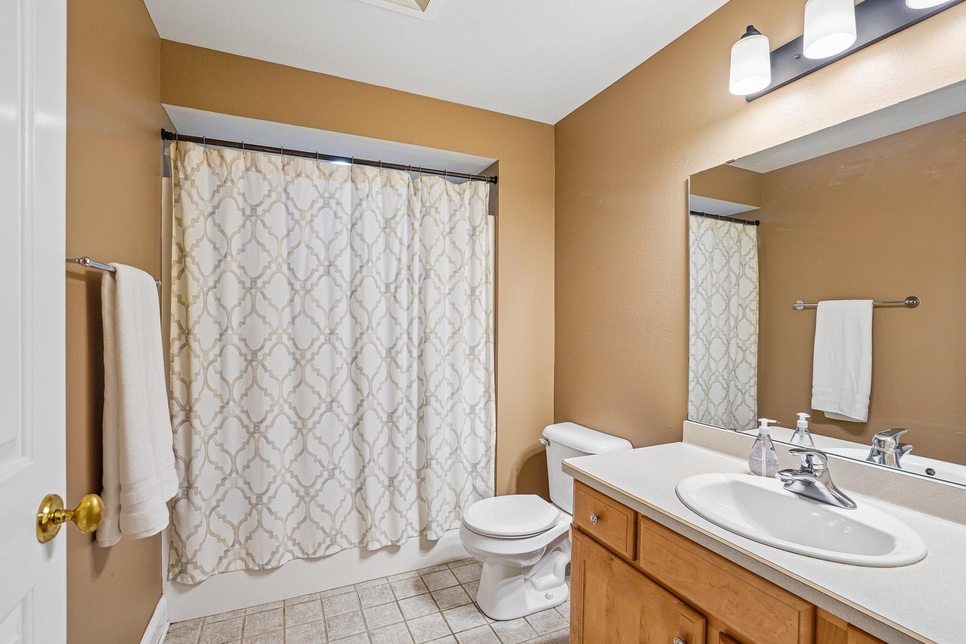 8801 Fairway Oaks Drive, Madison, WI 53593