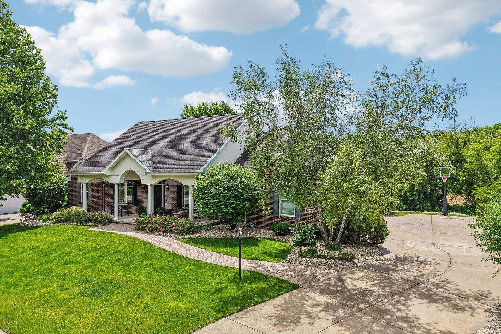 8801 Fairway Oaks Drive, Madison, WI 53593