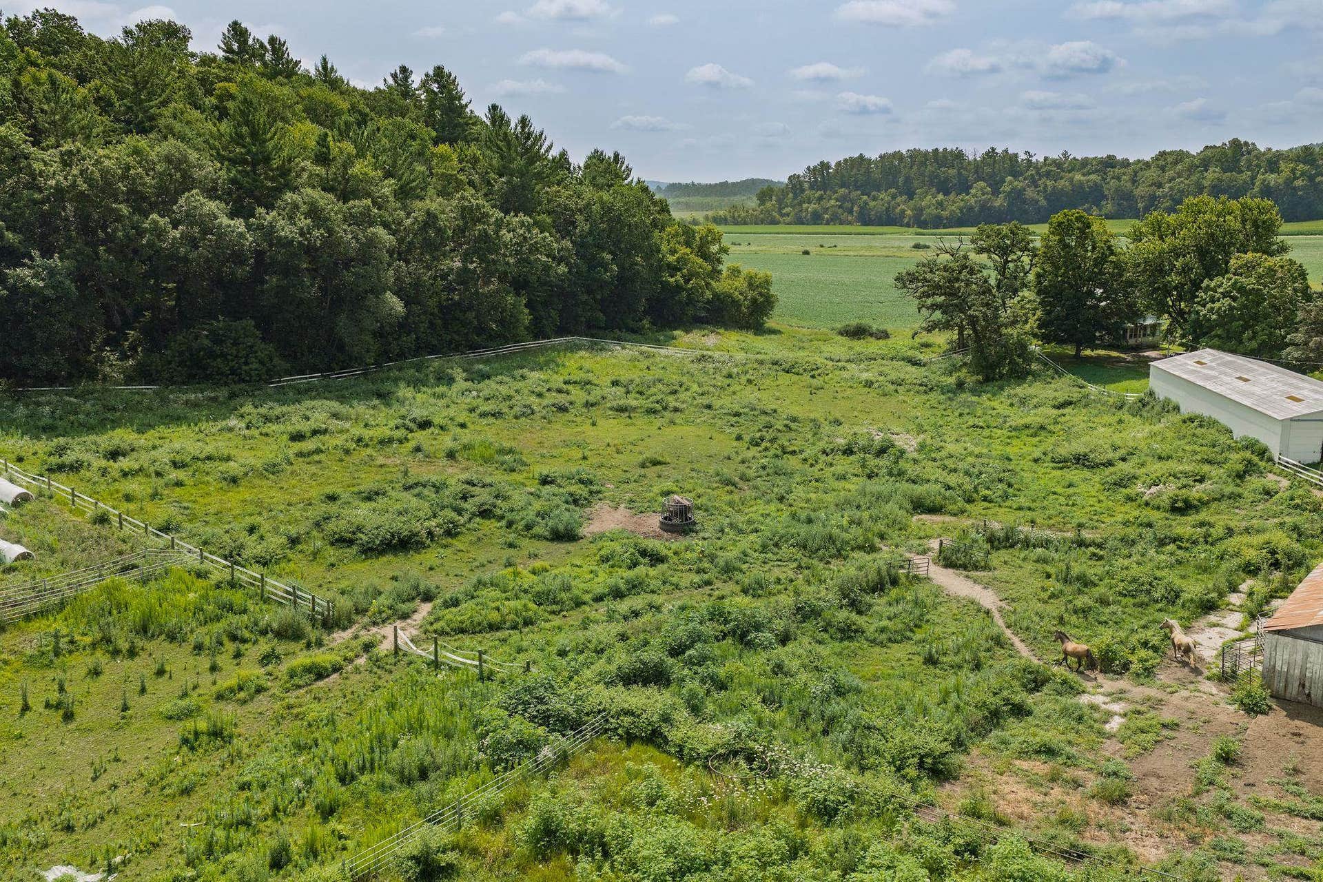 E2906 N Dutch Hollow Road, La Valle, WI 53941