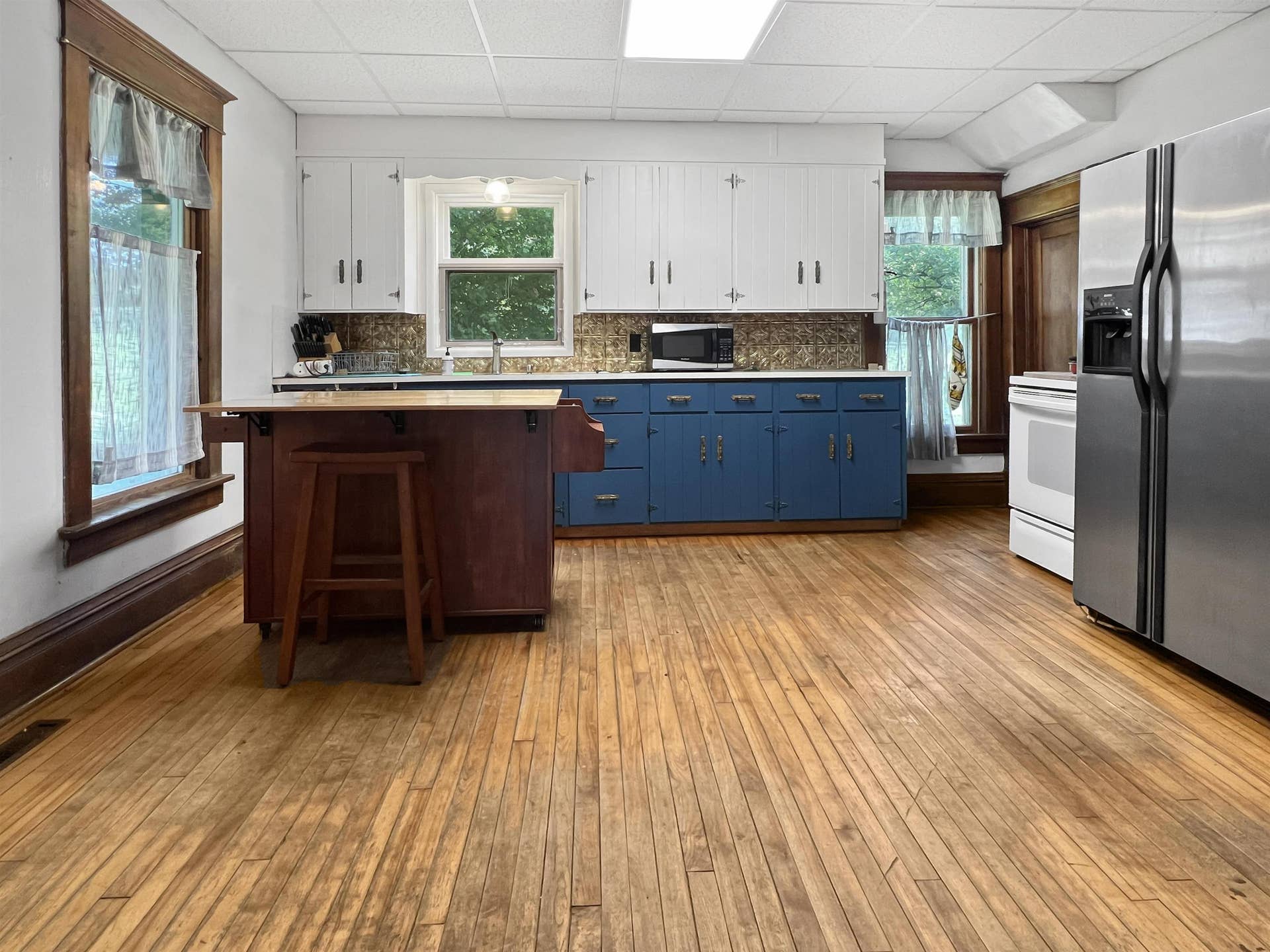 E2906 N Dutch Hollow Road, La Valle, WI 53941