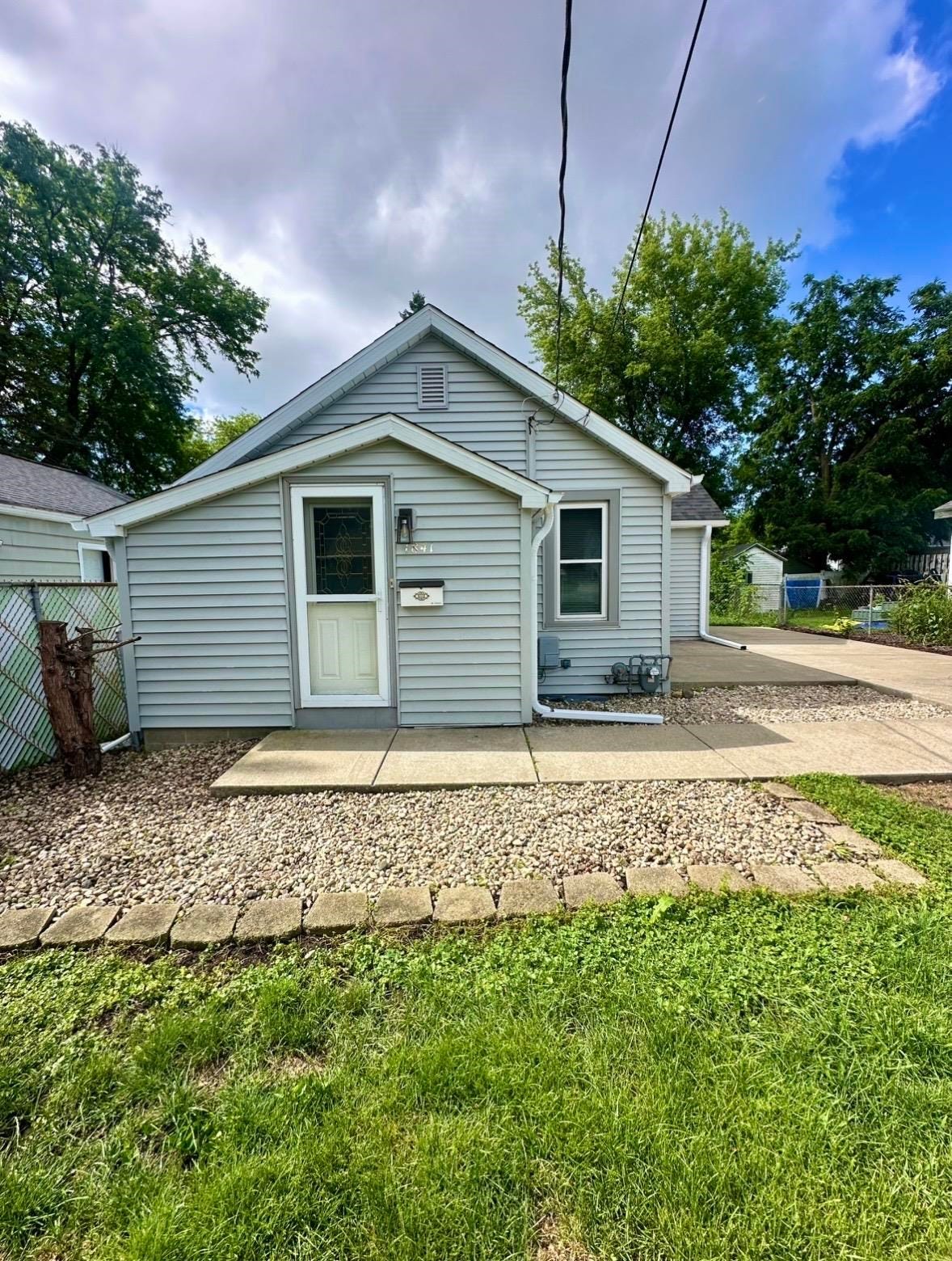 1841 Heath Avenue, Madison, WI 53704