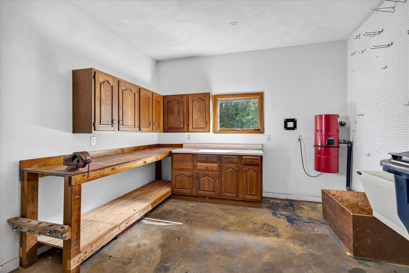 720 Waveland Road, Janesville, WI 53548