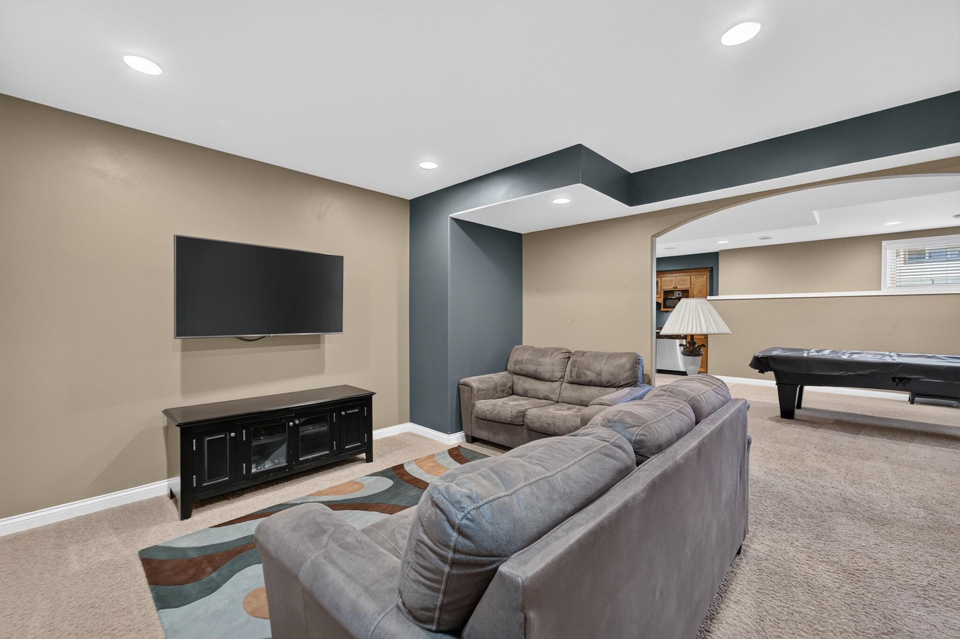 606 Pleasant Valley Parkway, Waunakee, WI 53597