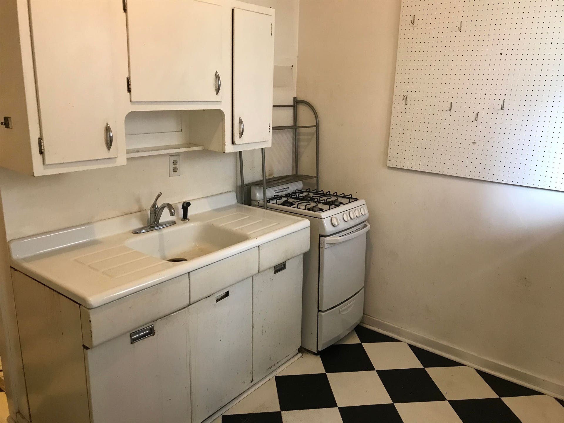 932 Spaight Street, Madison, WI 53703