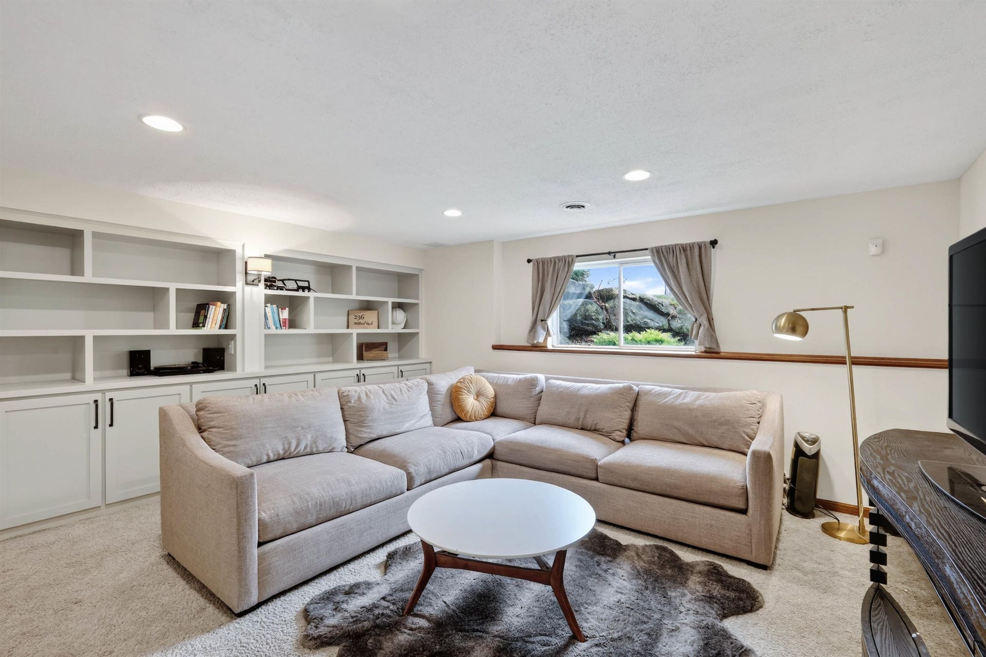 236 Westend Circle, Sun Prairie, WI 53590