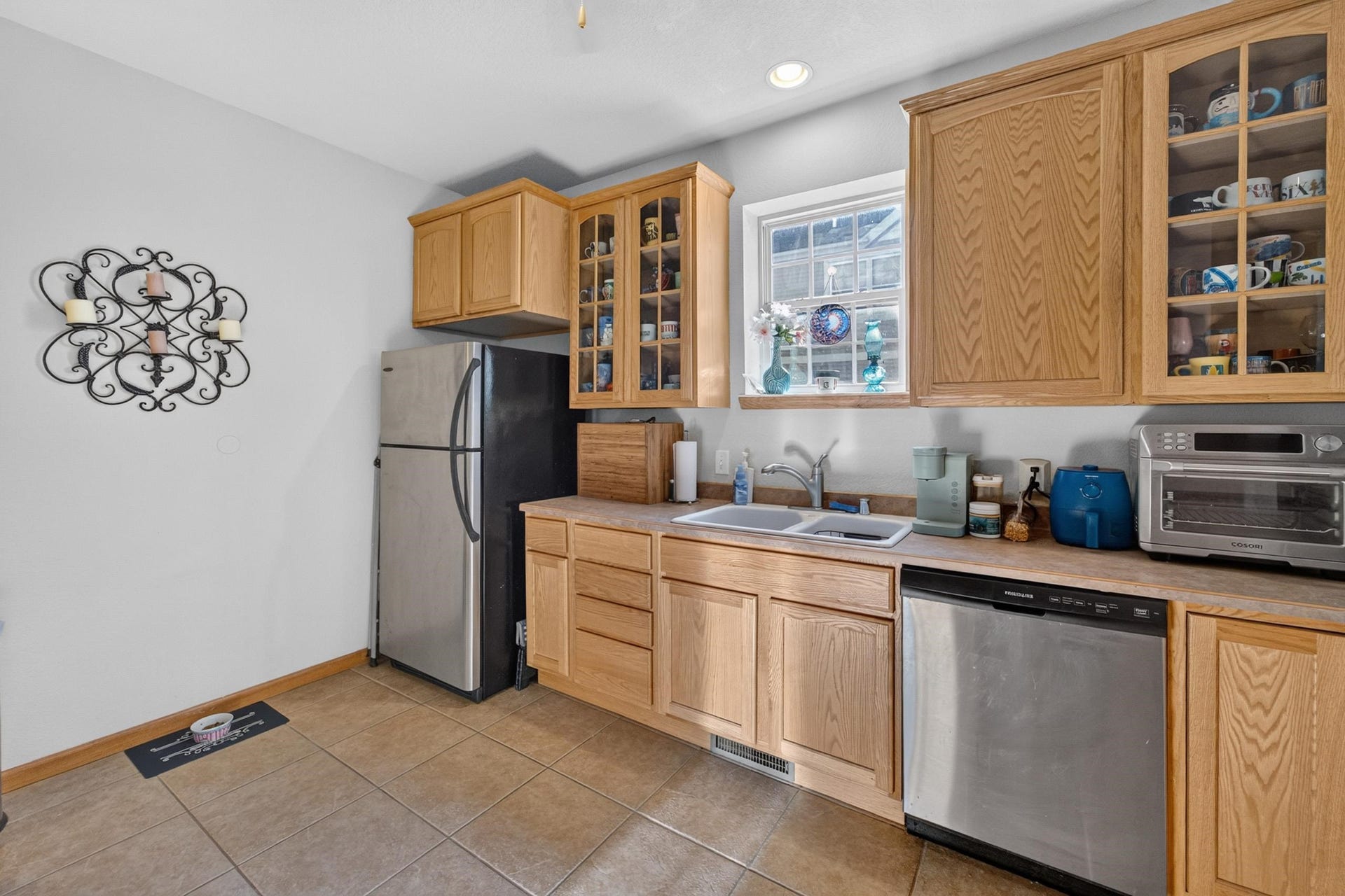 972 Stonehaven Drive, Sun Prairie, WI 53590