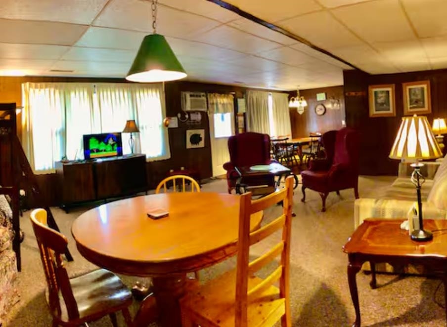 1080 E Hiawatha Drive, Lake Delton, WI 53965