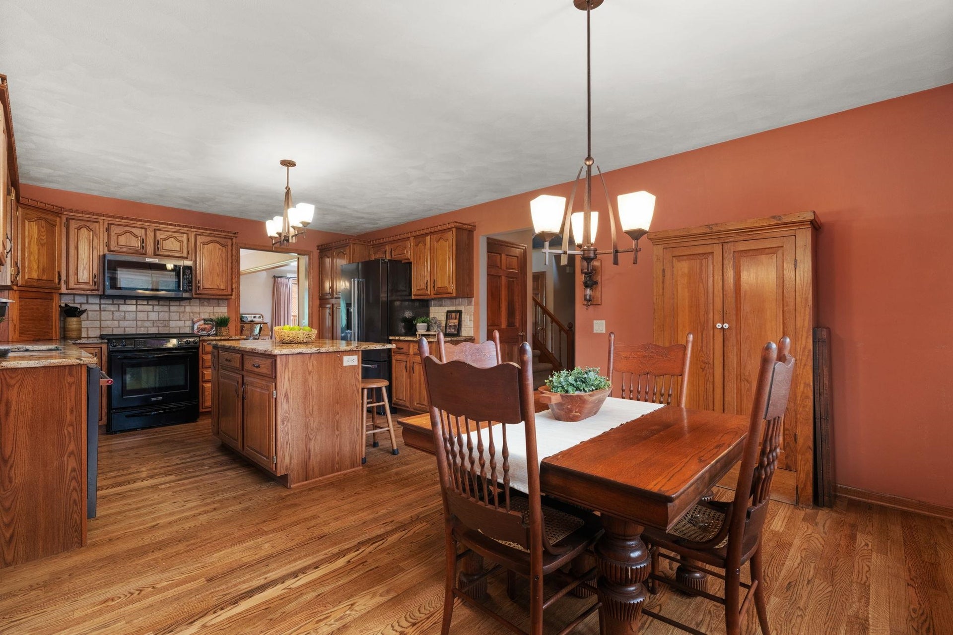 22 Stacy Lane, Madison, WI 53716