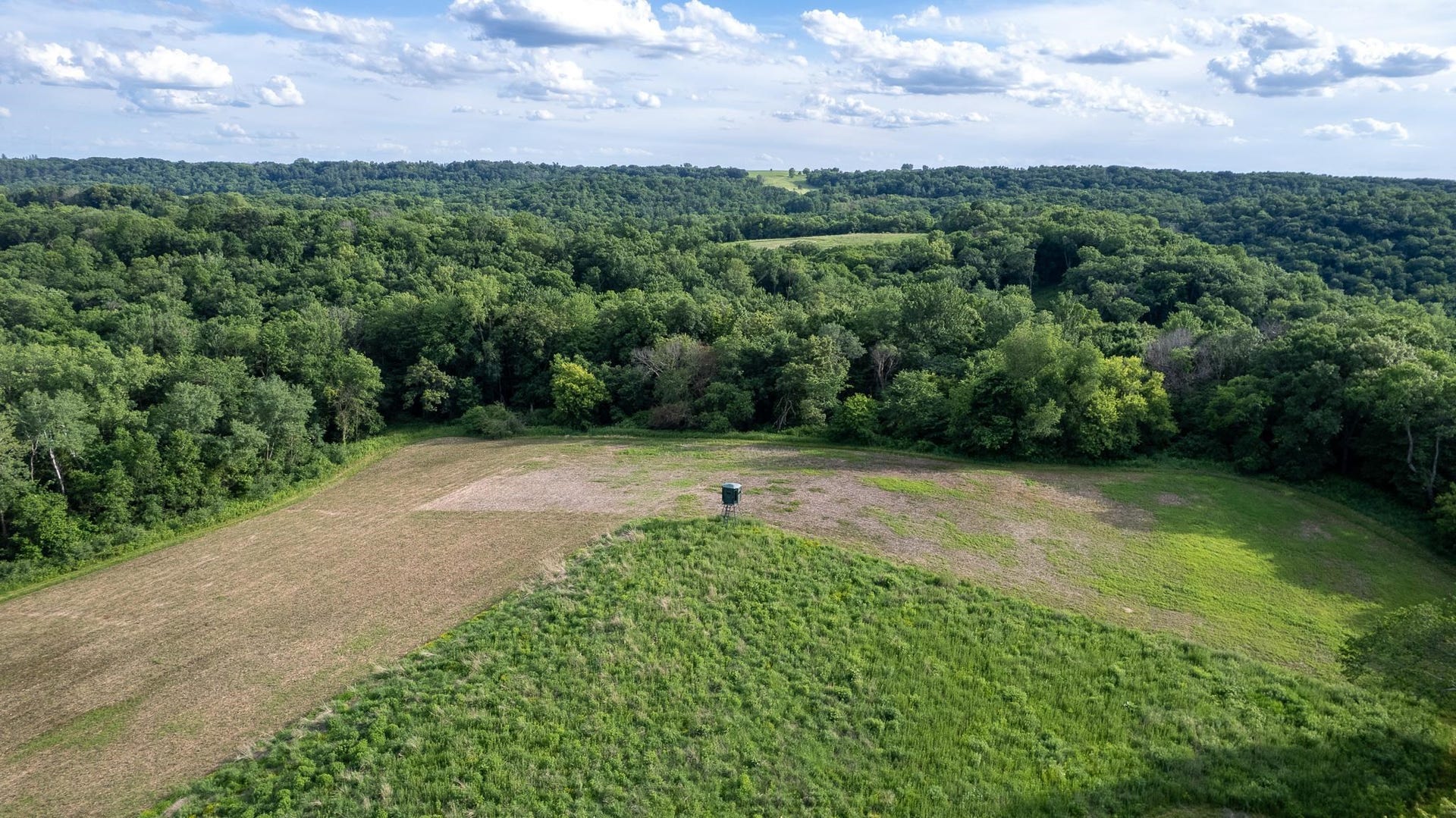 6880 County Road P, Pulaski, WI 53573