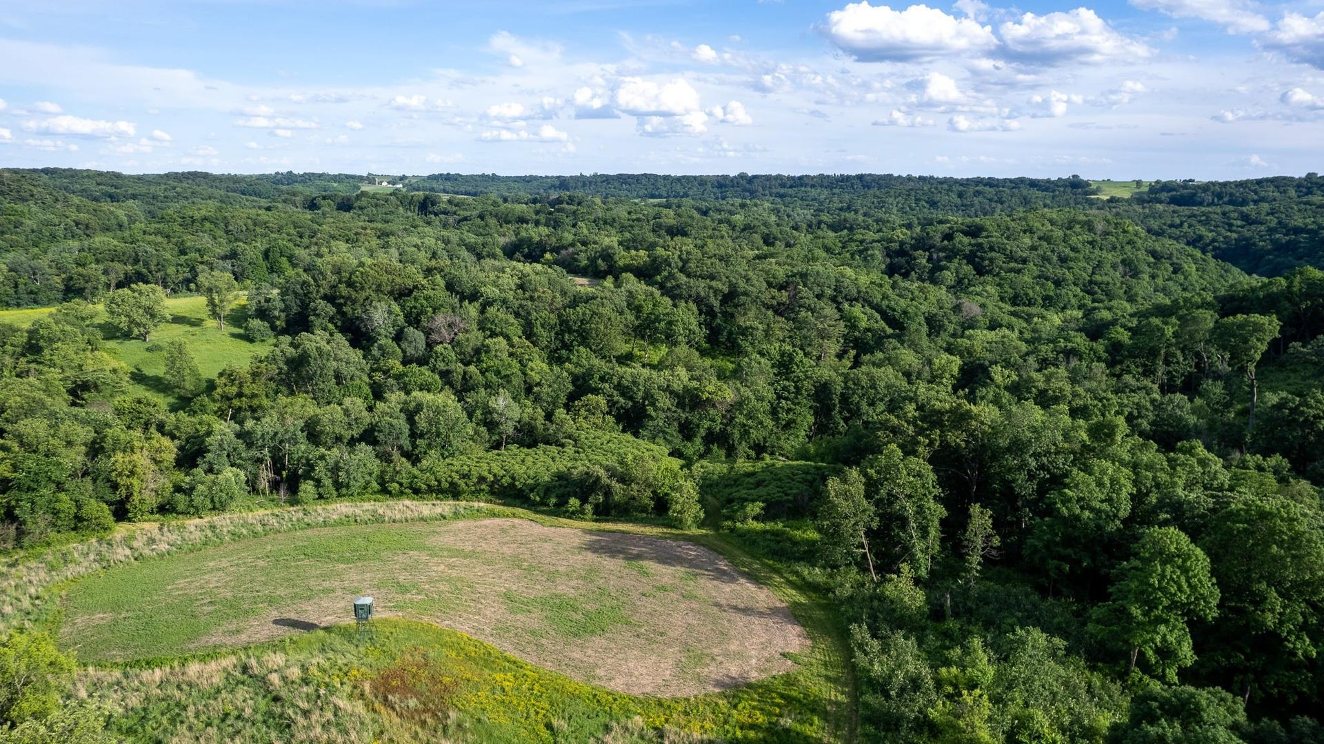 6880 County Road P, Pulaski, WI 53573