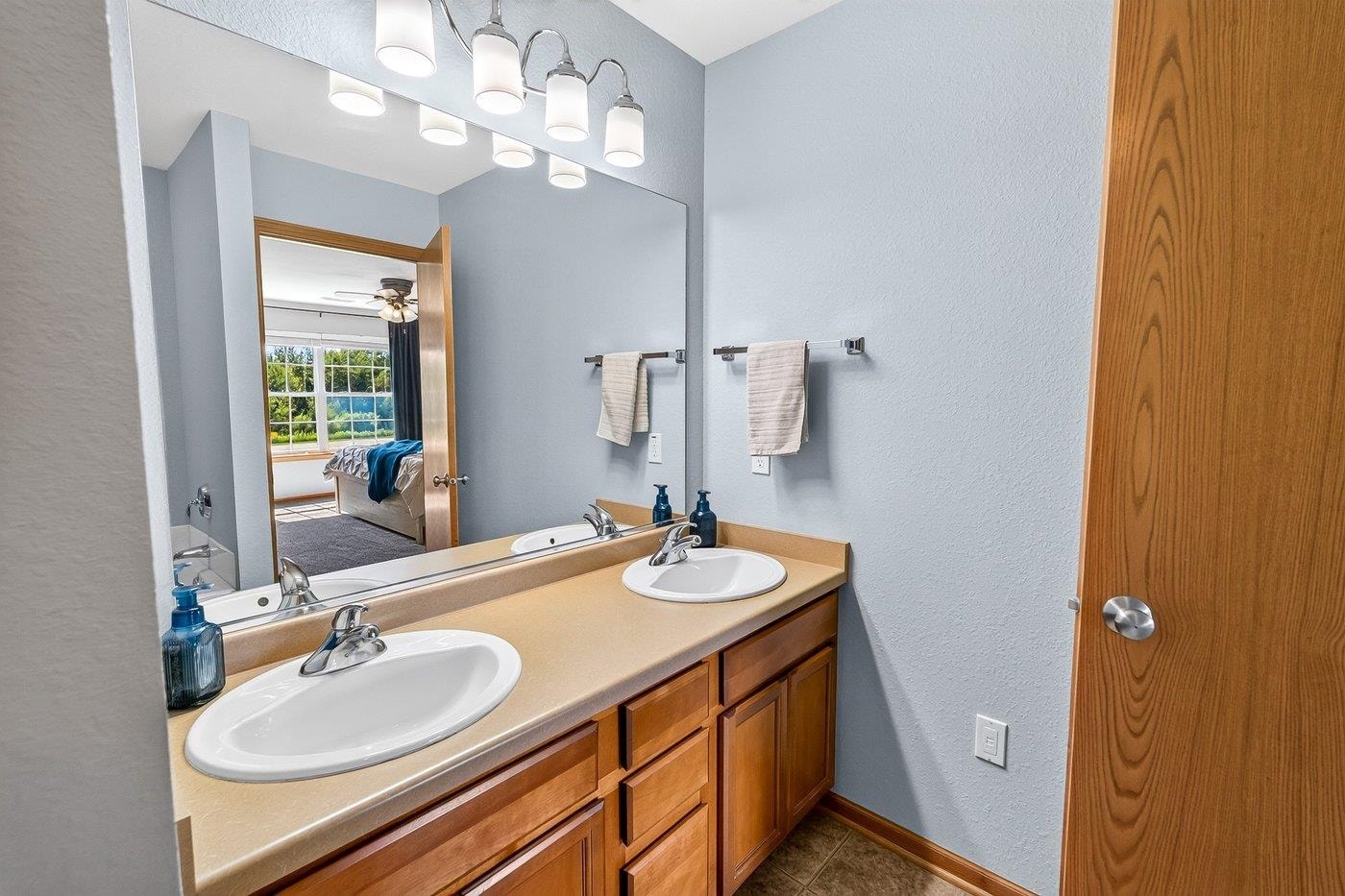4817 Poplar Creek Drive, Madison, WI 53718