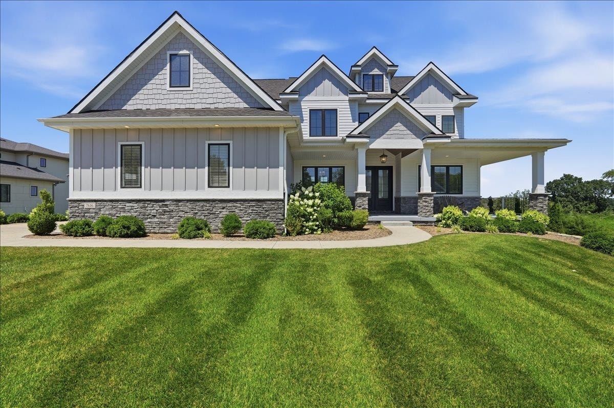 7616 Tumbledown Trail, Middleton, WI 53593
