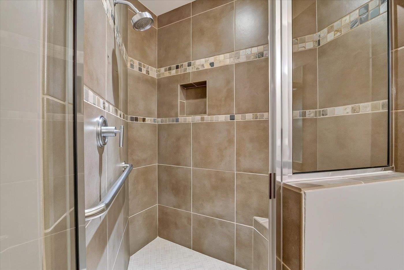 350 S Hamilton Street, #204, Madison, WI 53703