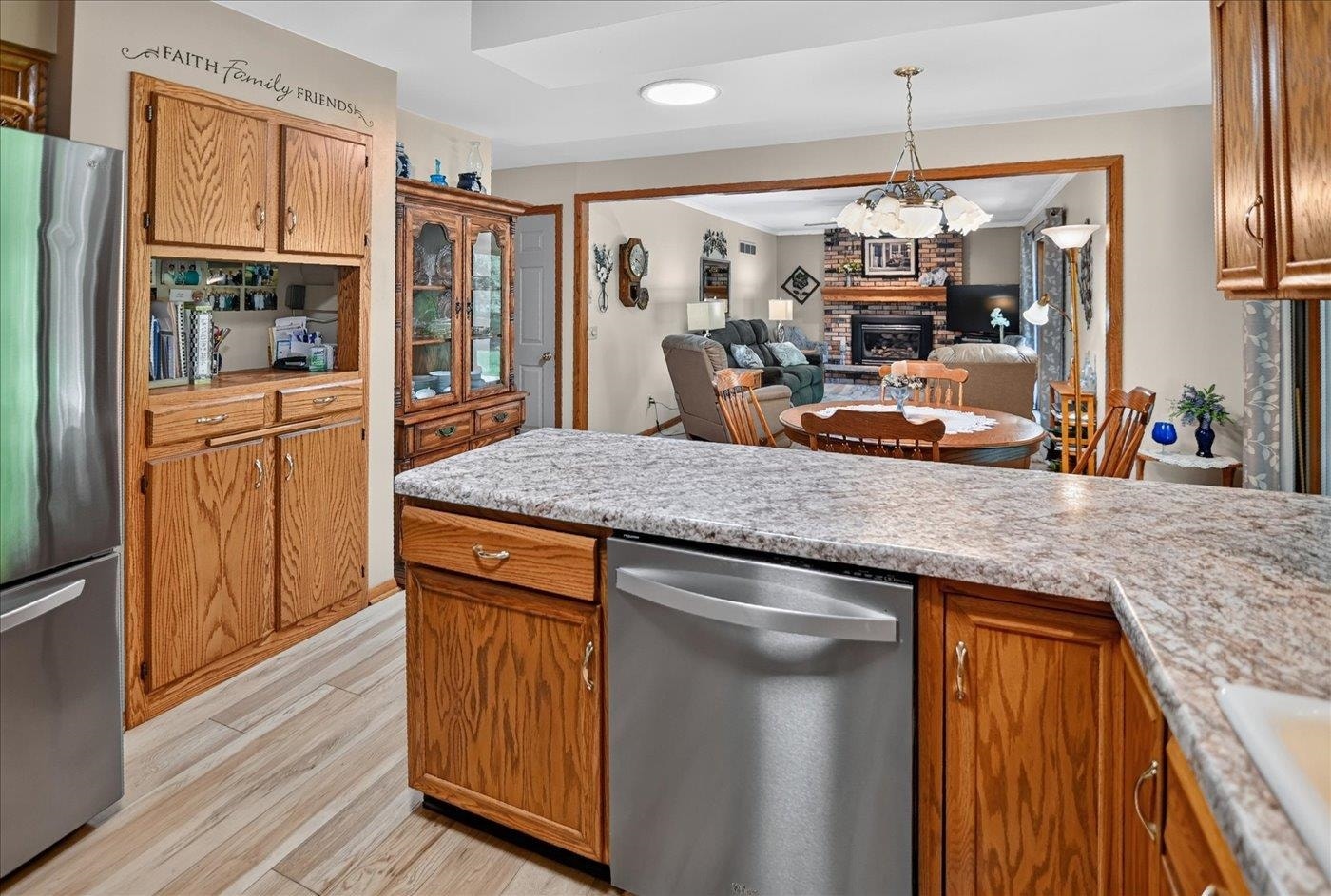 3742 Elna Road, Burke, WI 53718