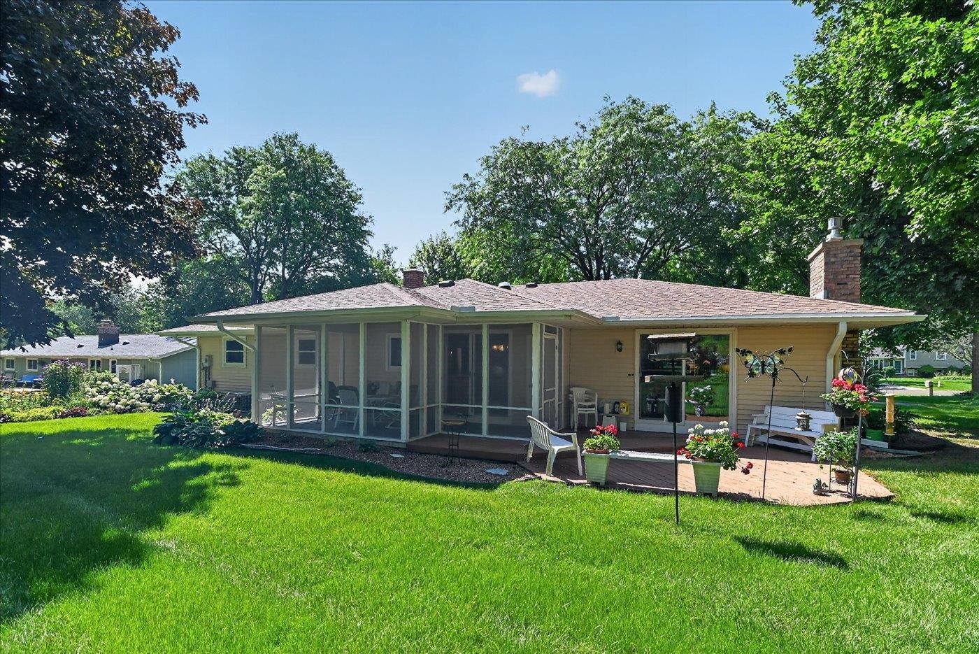 3742 Elna Road, Burke, WI 53718