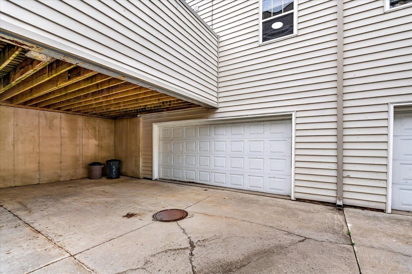 2779 Crinkle Root Drive, Fitchburg, WI 53711