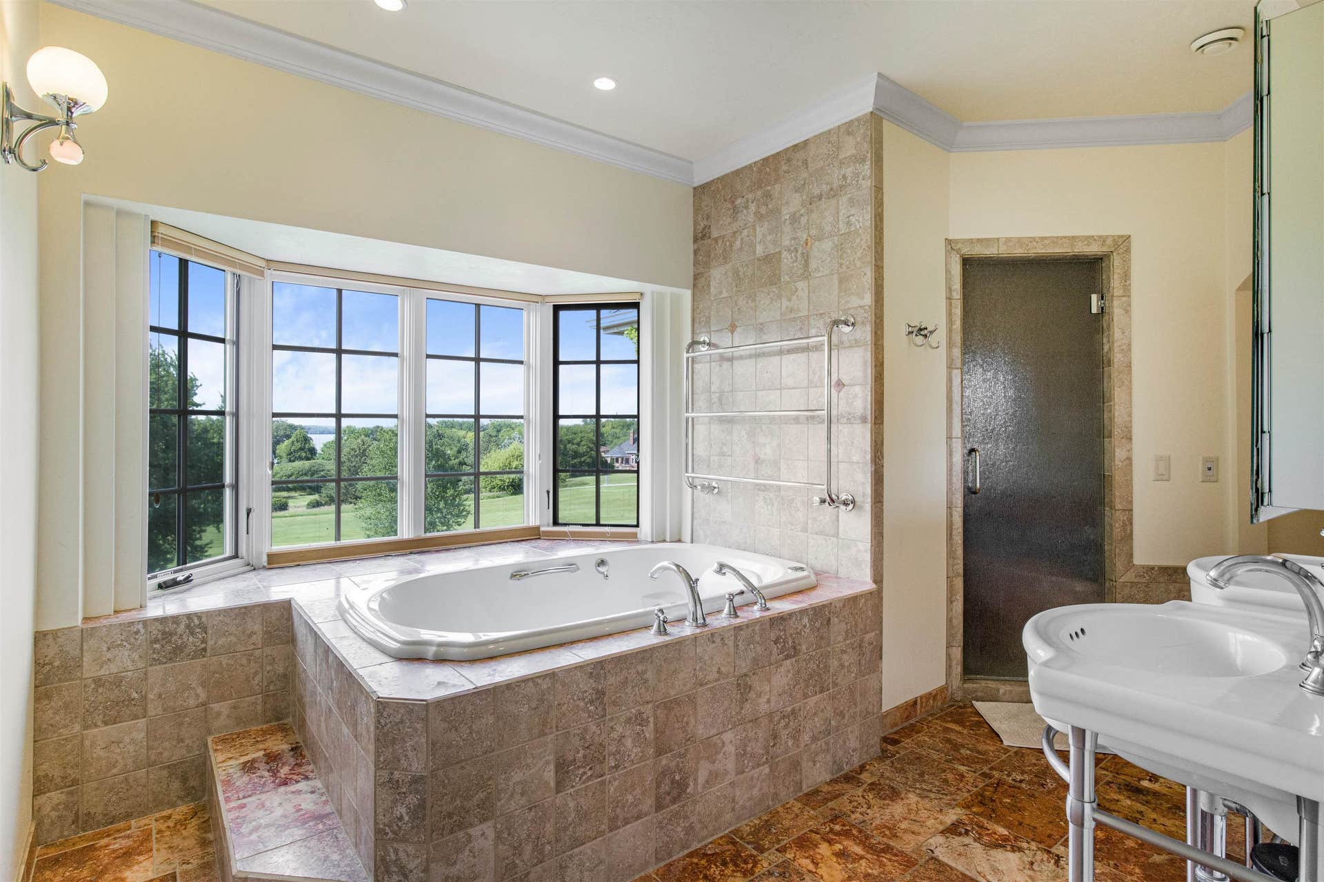 3002 Linnerud Drive, Pleasant Springs, WI 53589