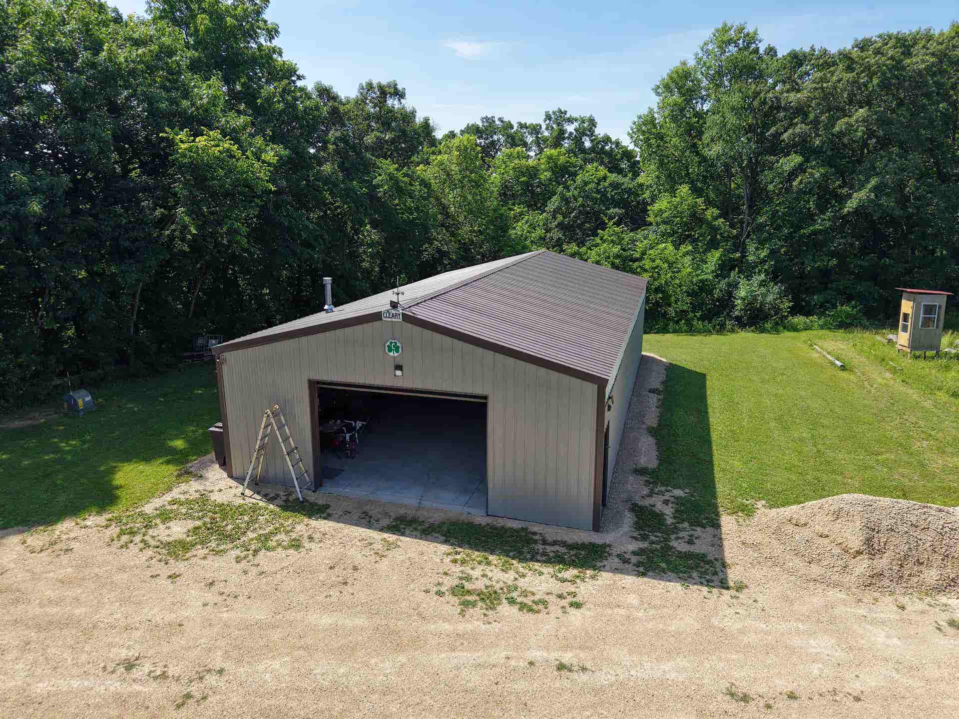 6050 Pine Knob Road, Marion, WI 53805