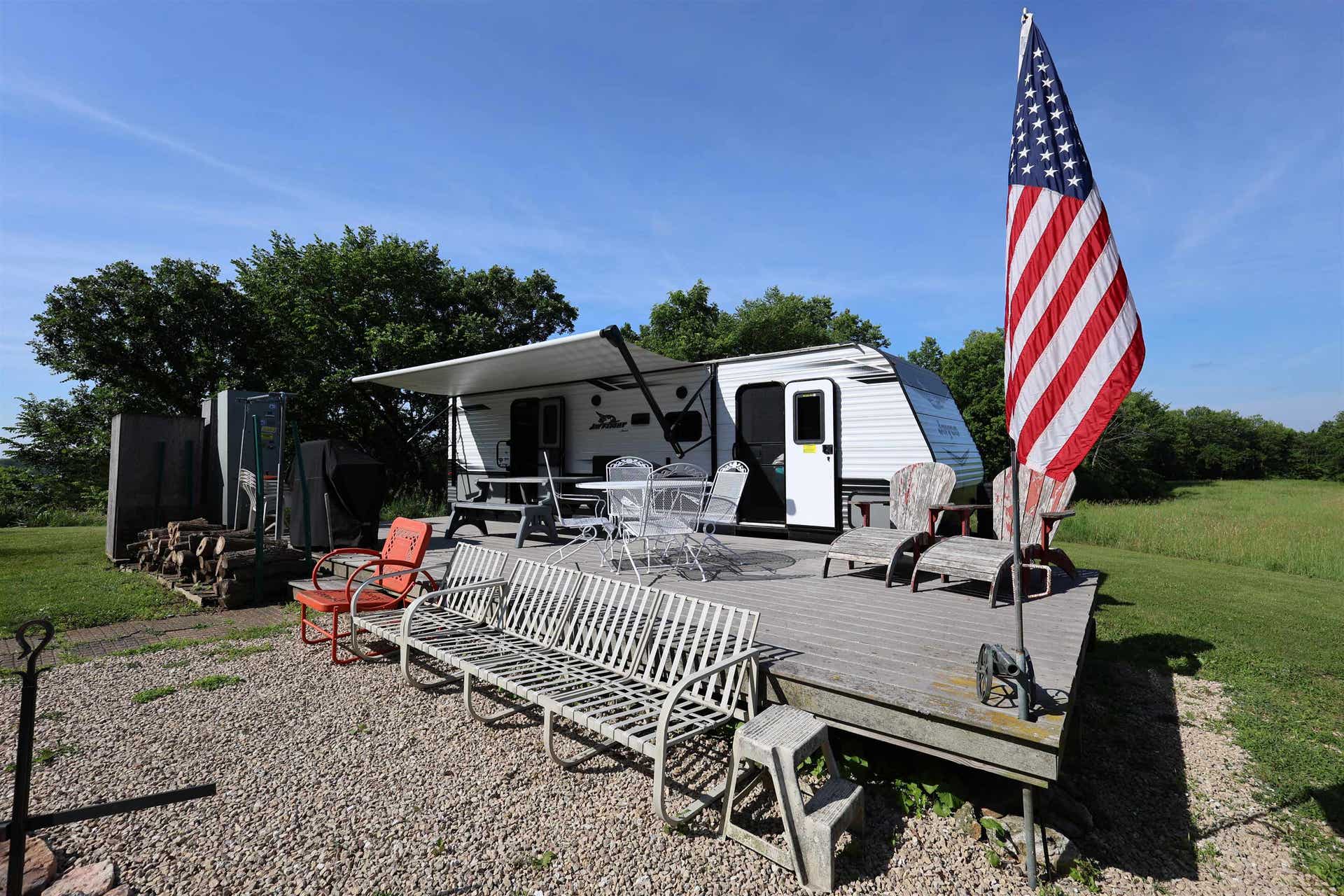 6050 Pine Knob Road, Marion, WI 53805