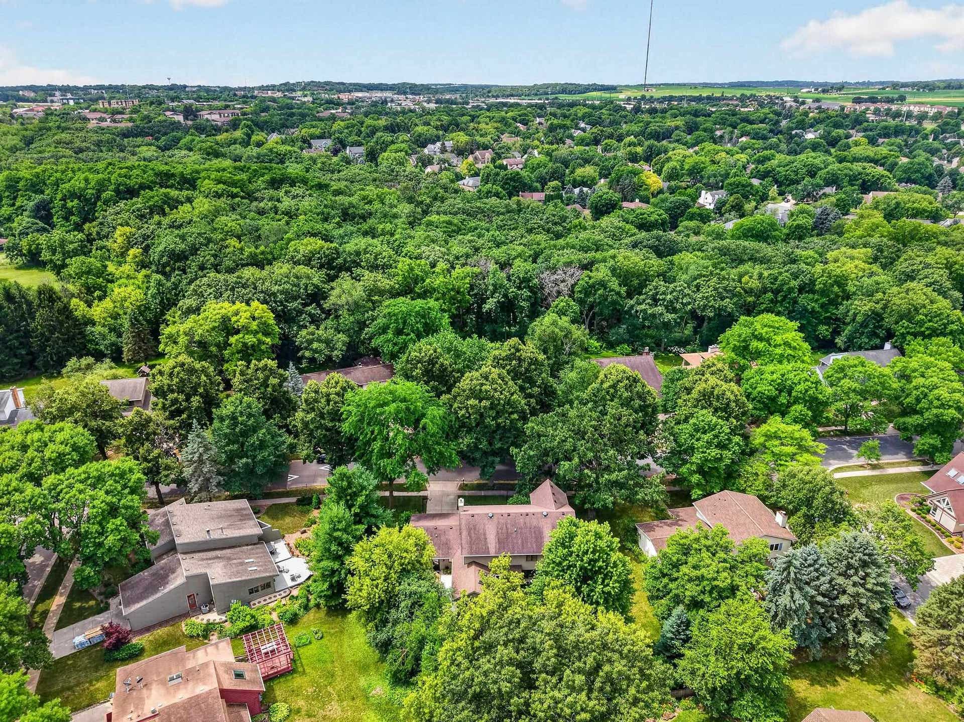 7426 Farmington Way, Madison, WI 53717