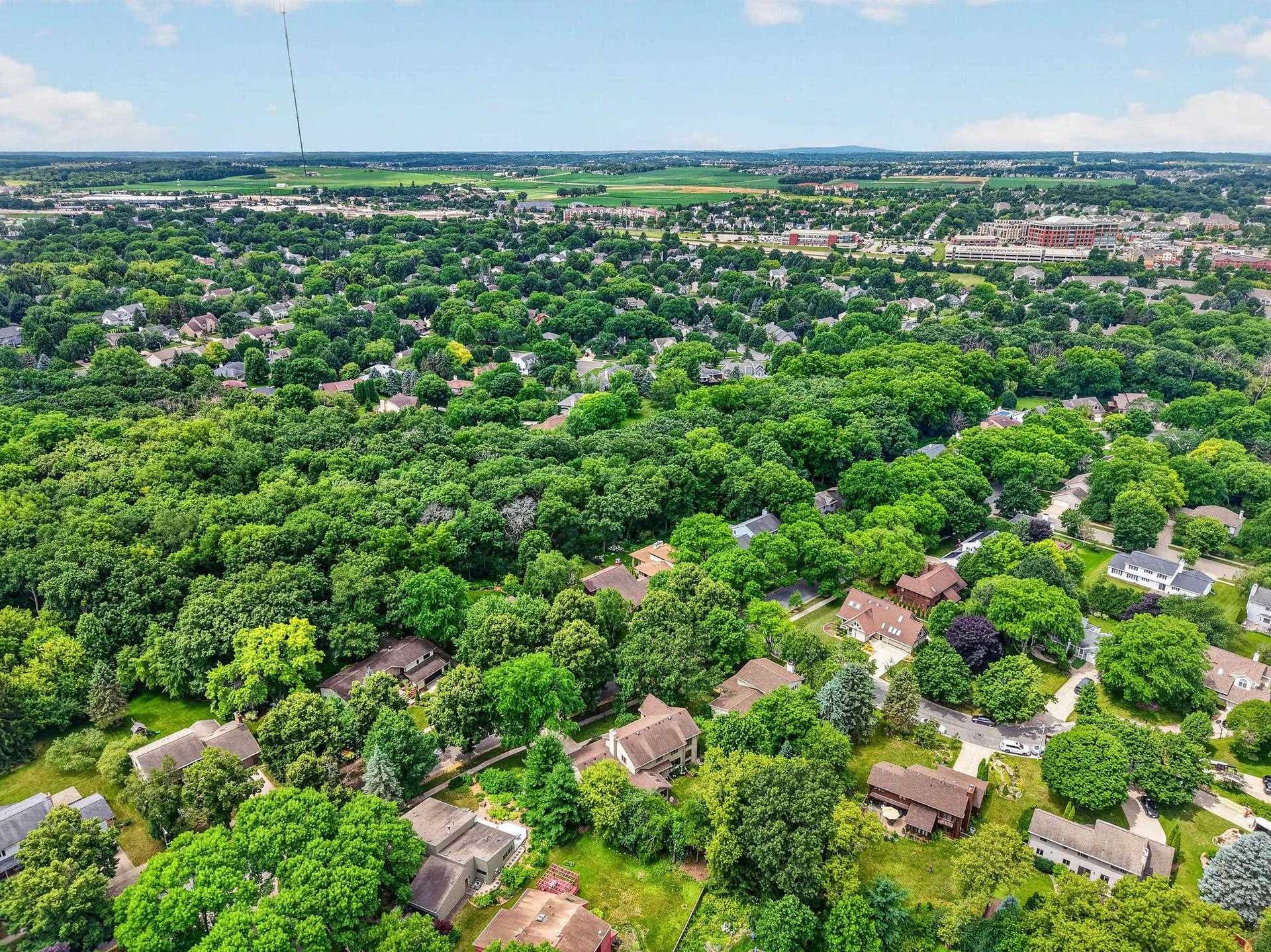 7426 Farmington Way, Madison, WI 53717