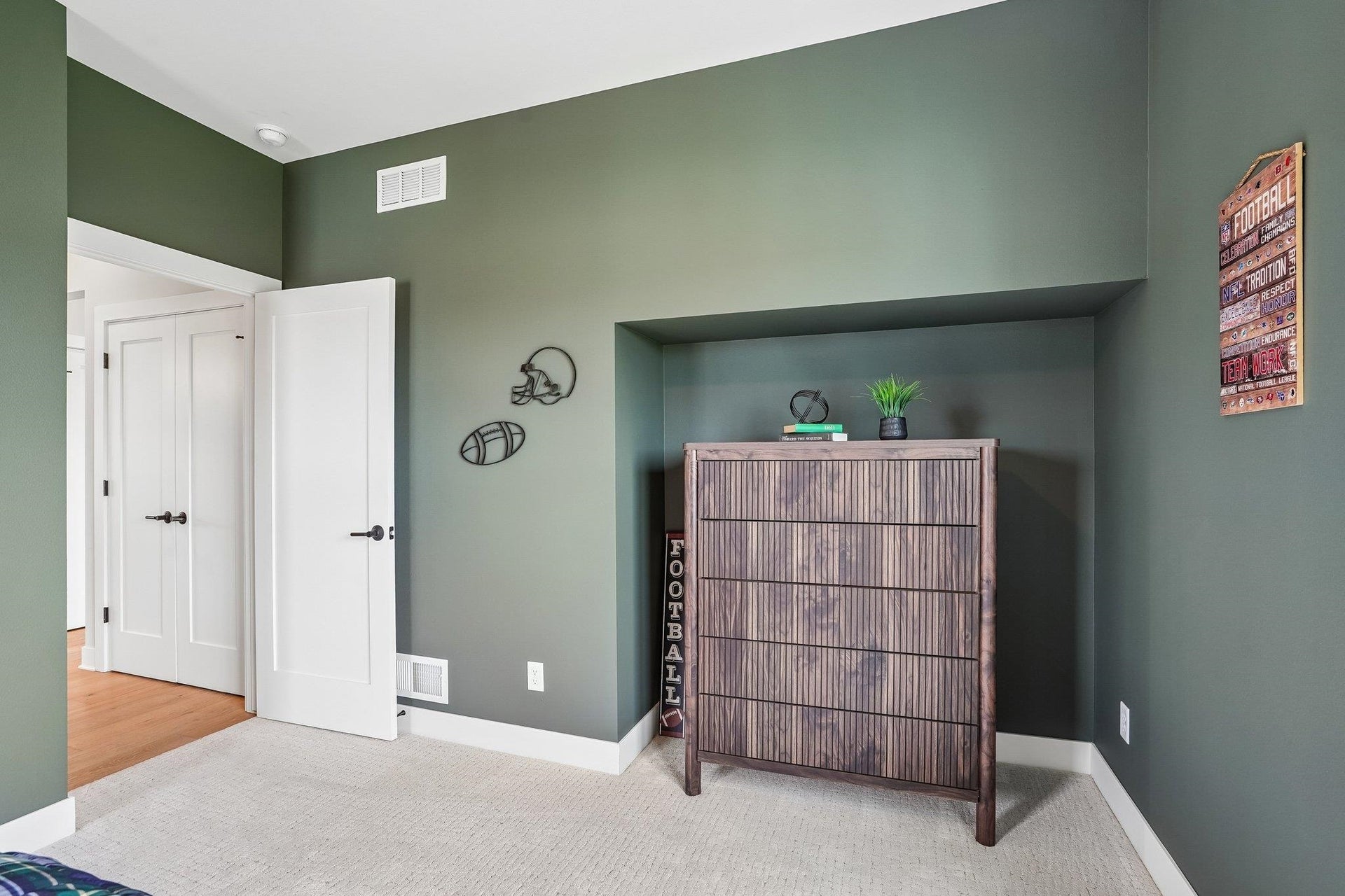 1605 Ginger Lane, Waunakee, WI 53597