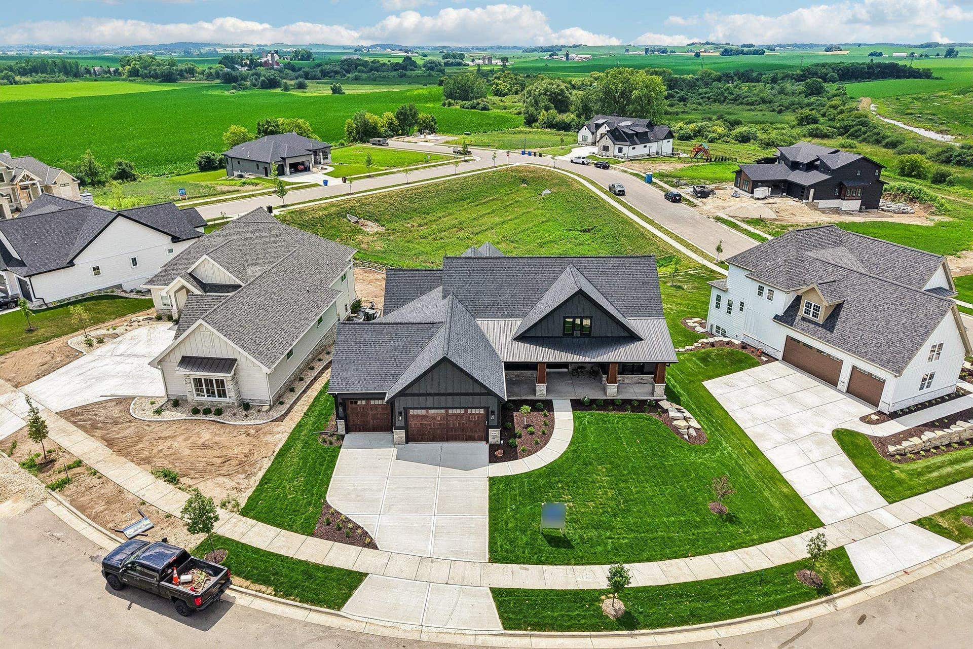 1605 Ginger Lane, Waunakee, WI 53597