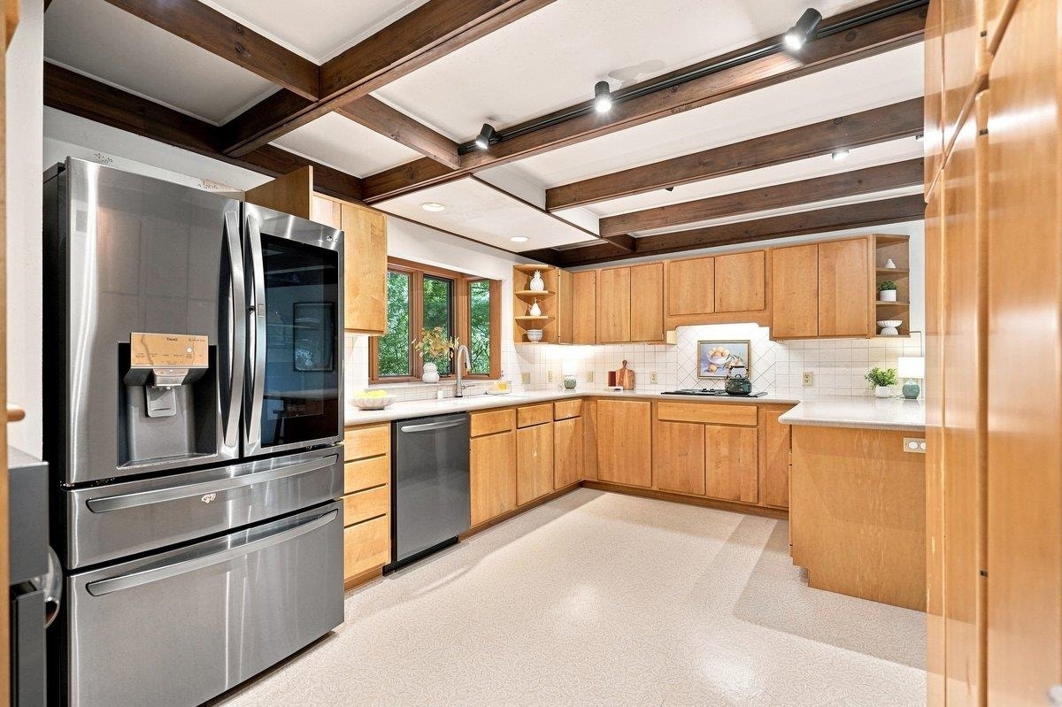 1409 Lake View Avenue, Madison, WI 53704